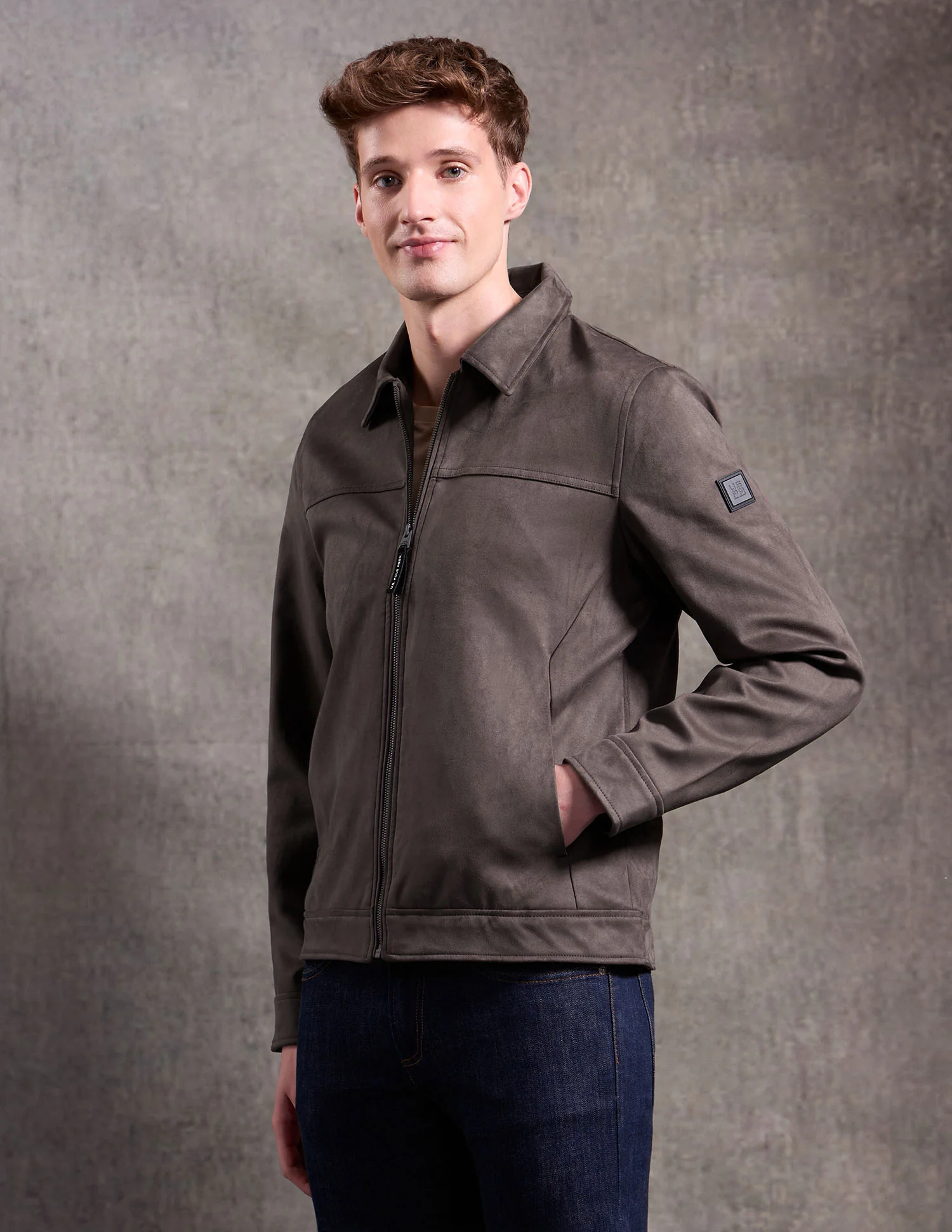 Black & Gold Regular Fit Jacket - Image 4