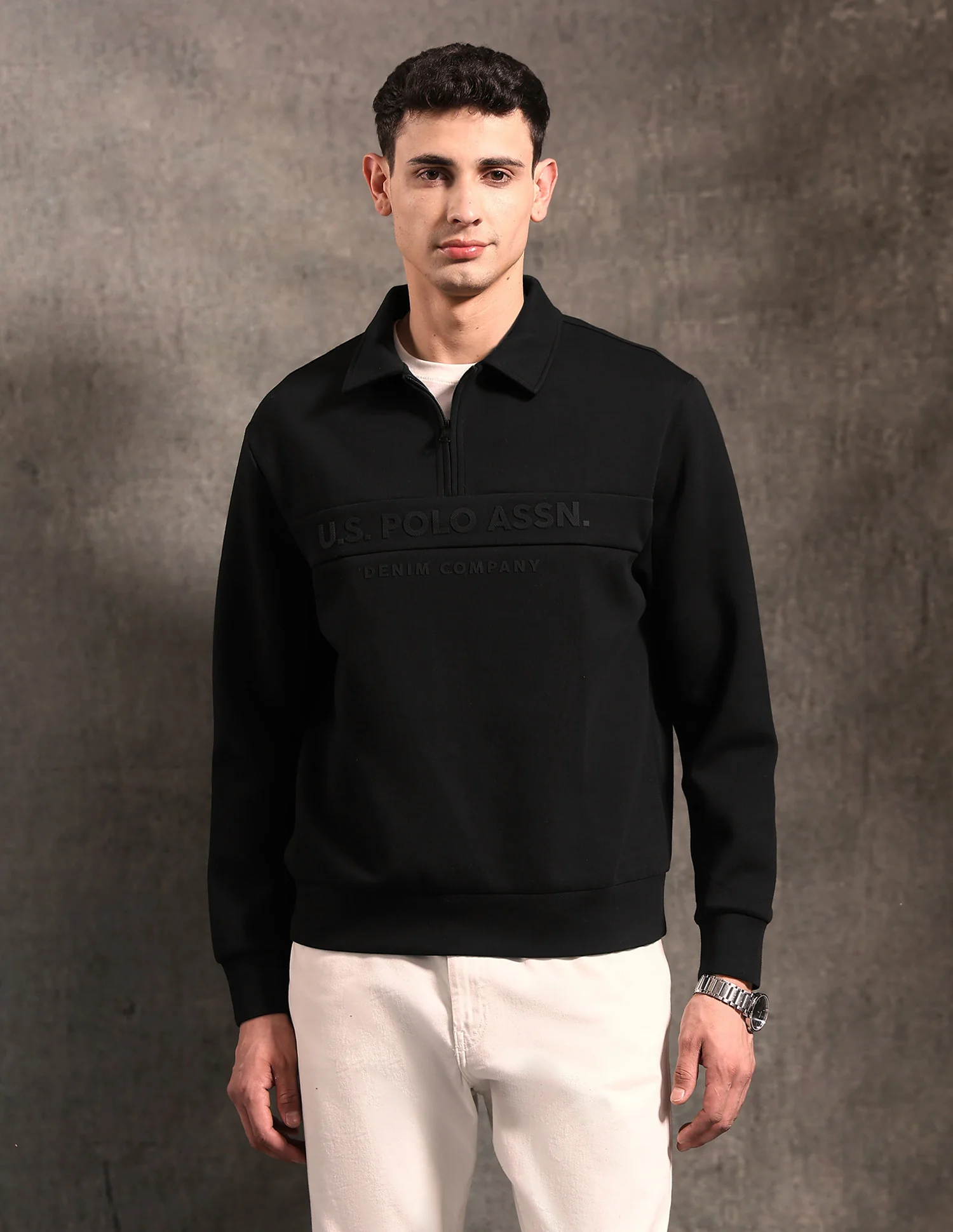 Black & Gold Regular Fit Sweatshirt - Image 6