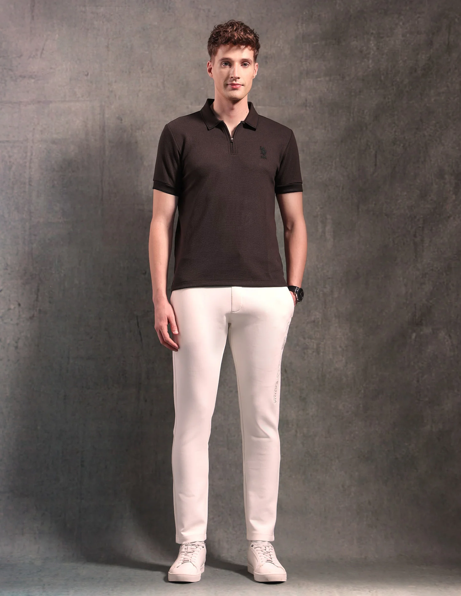 Black & Gold Textured Polo Shirt - Image 3