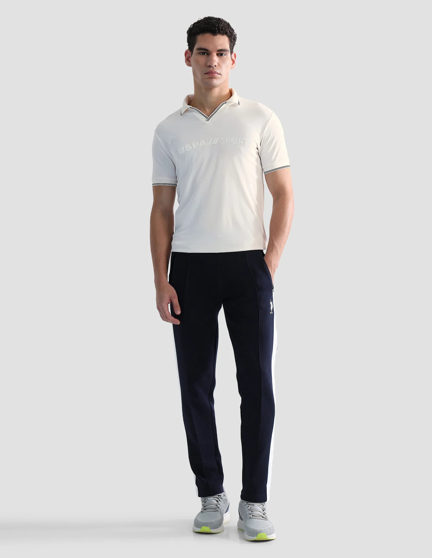Brand Embossed Regular Fit Active Polo Shirt - Image 3