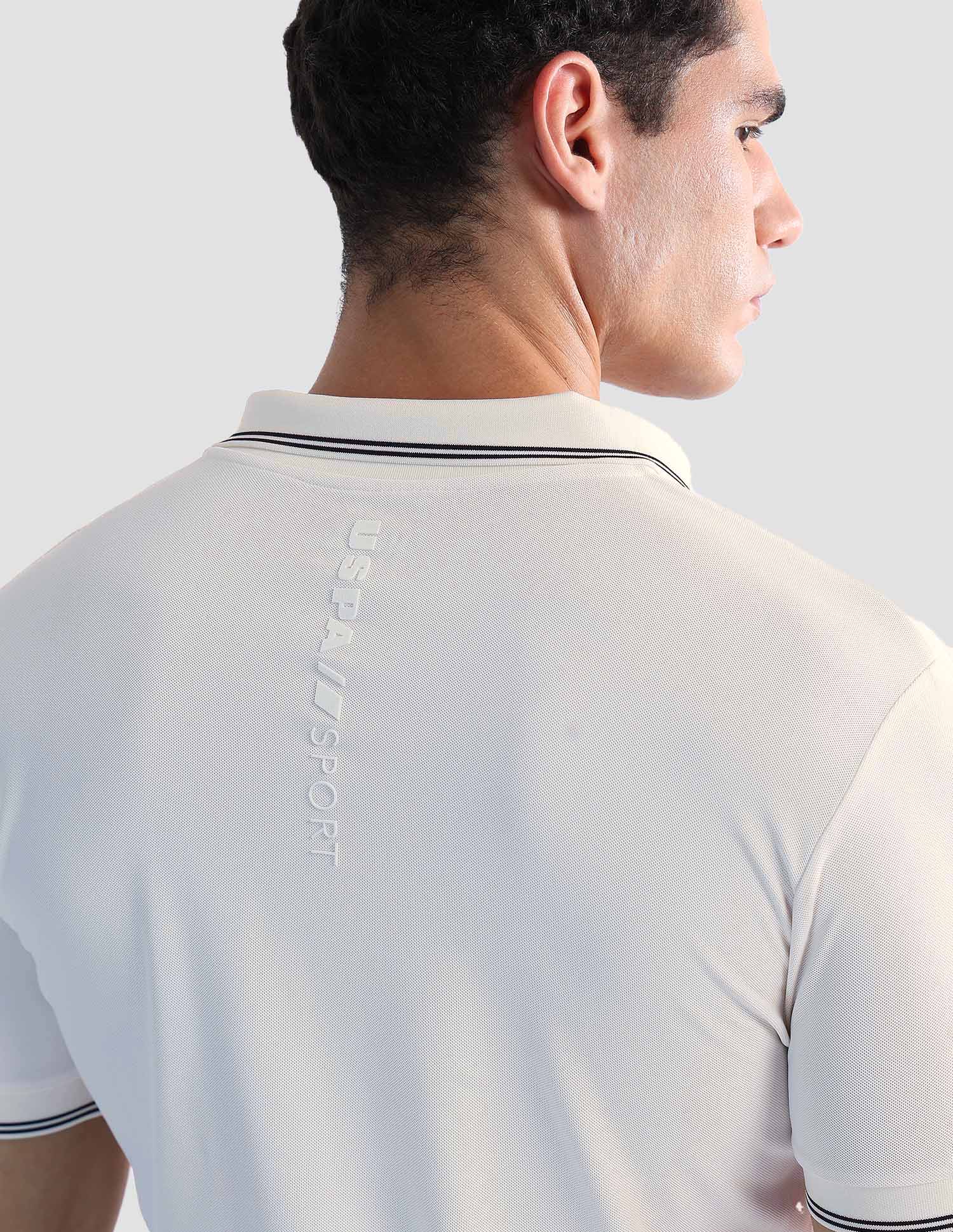 Brand Embossed Regular Fit Active Polo Shirt - Image 9