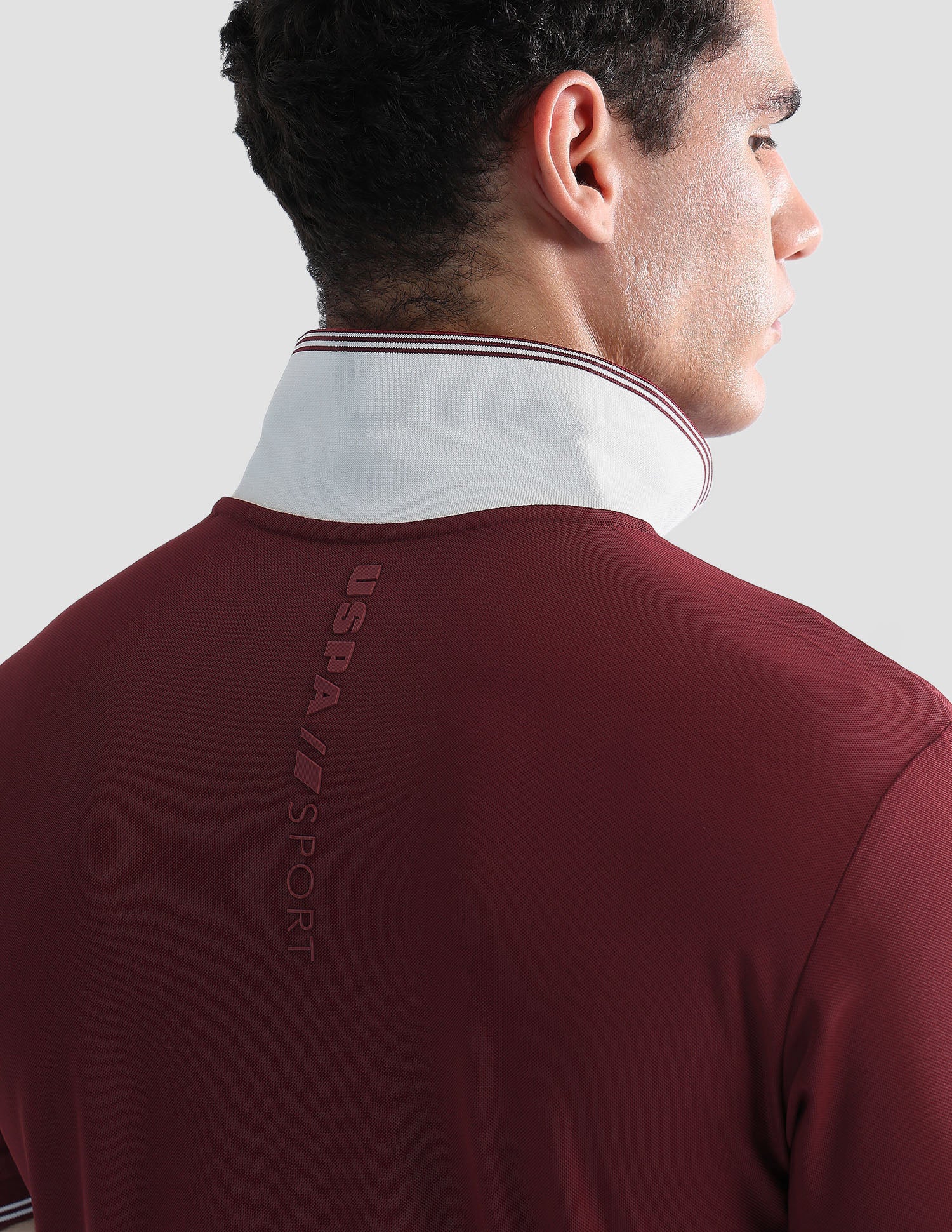 Brand Embossed Regular Fit Active Polo Shirt - Image 10