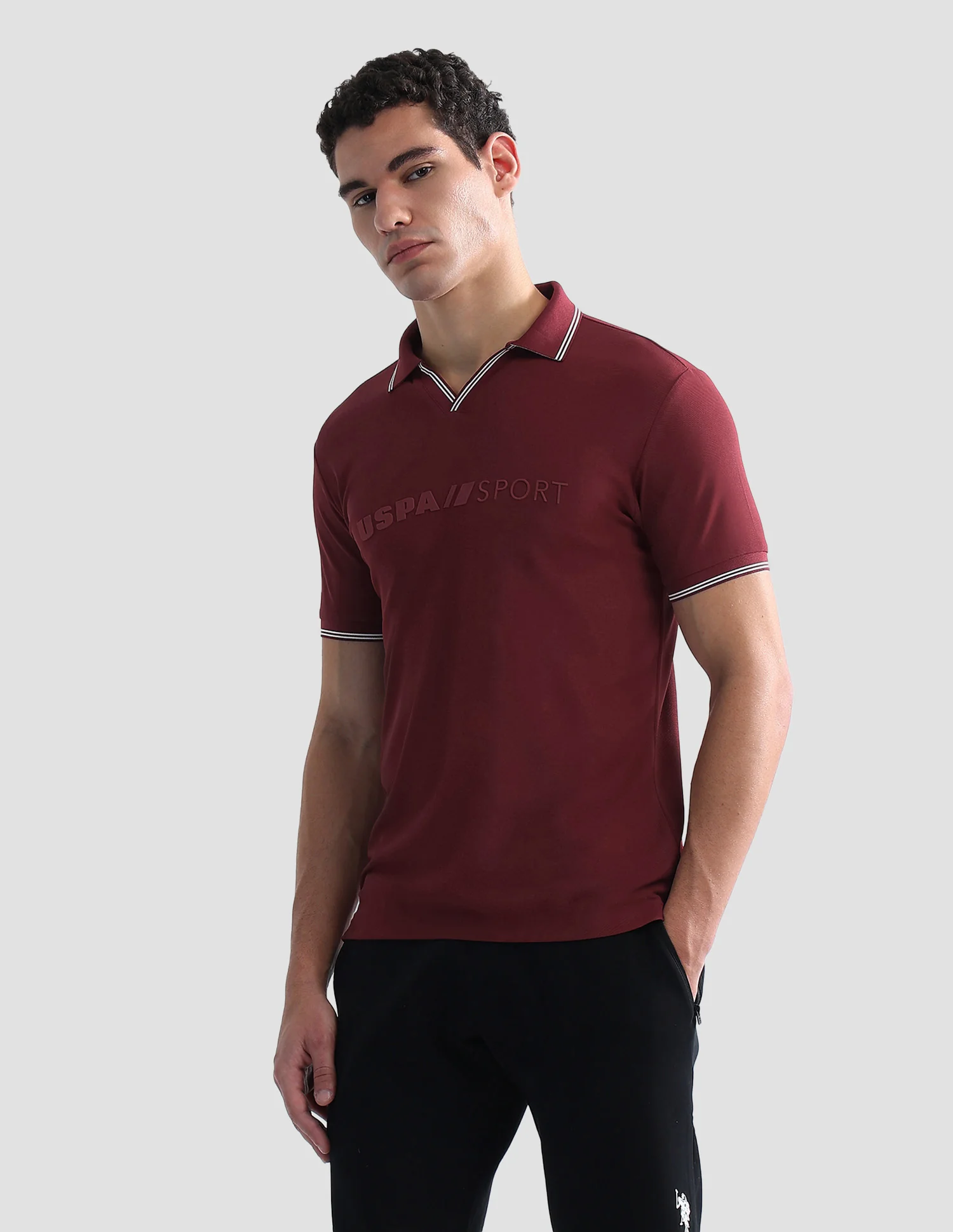 Brand Embossed Regular Fit Active Polo Shirt - Image 4