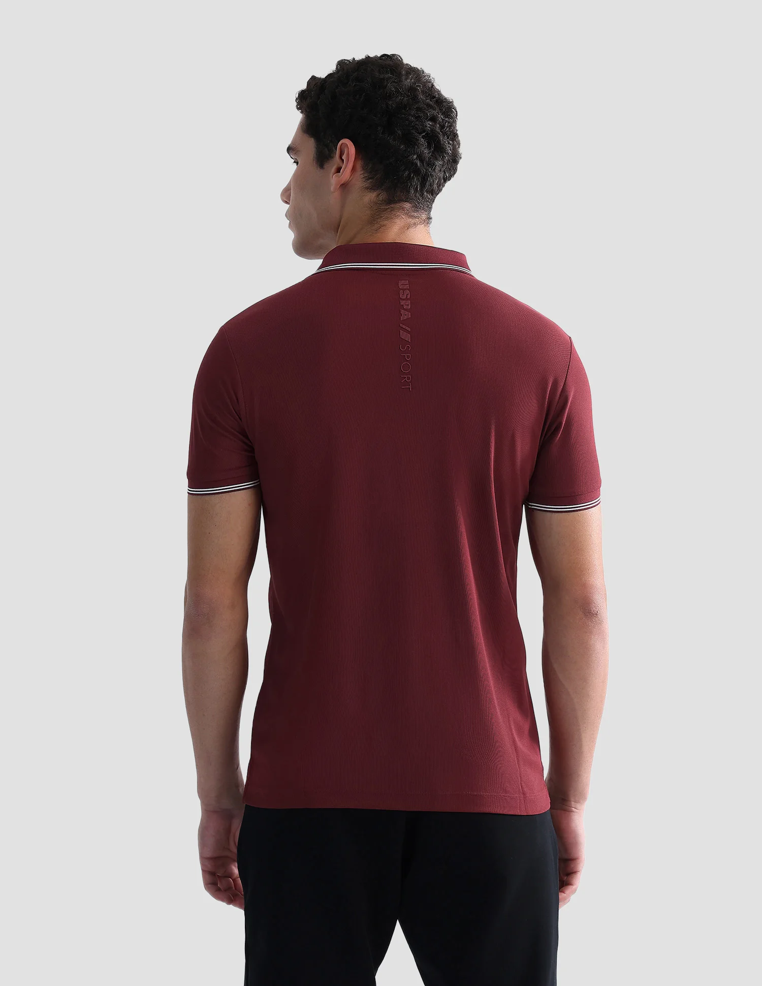 Brand Embossed Regular Fit Active Polo Shirt - Image 5