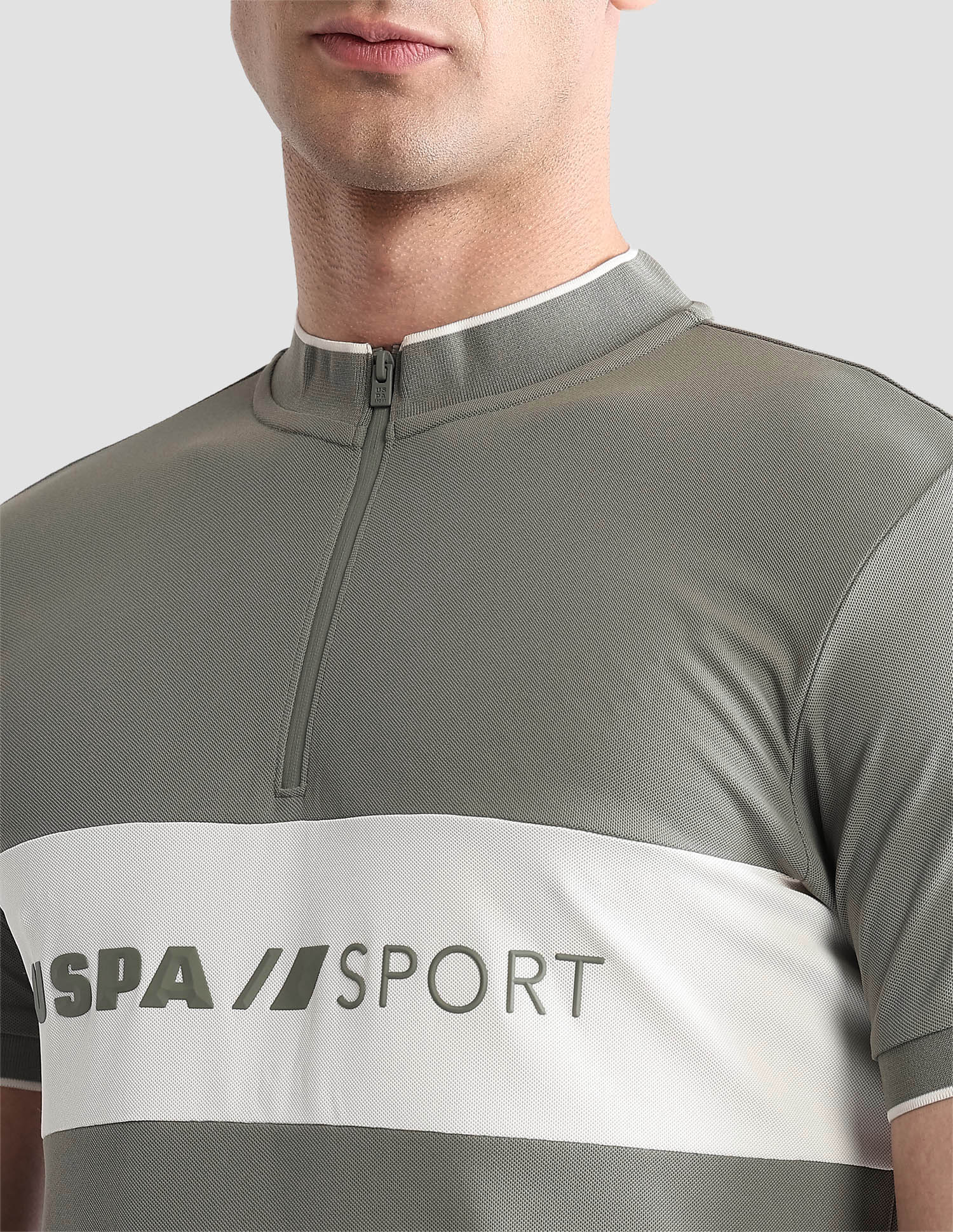 Brand Embossed Regular Fit Active Polo Shirt - Image 7