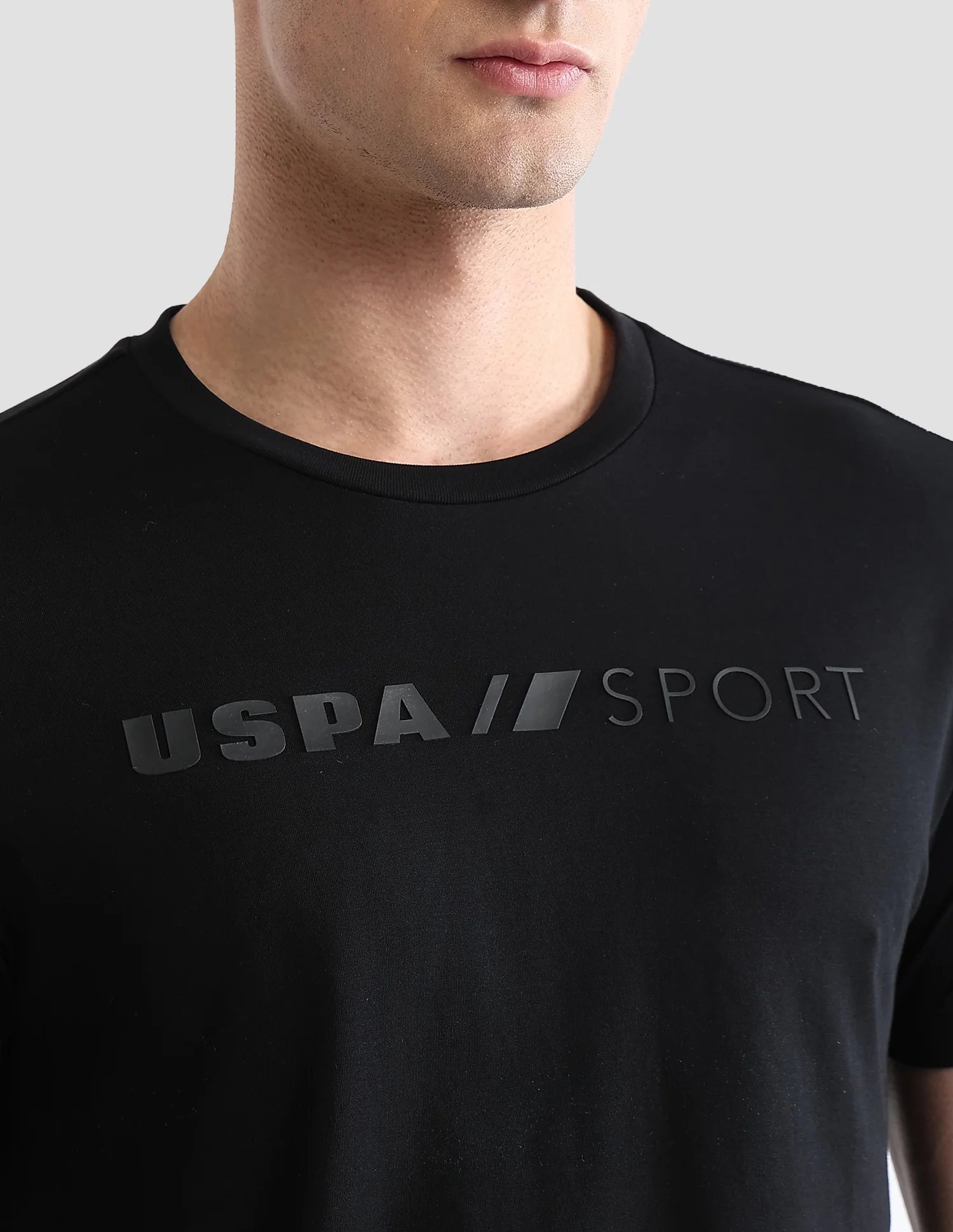 Brand Embossed Regular Fit Active T-Shirt - Image 7