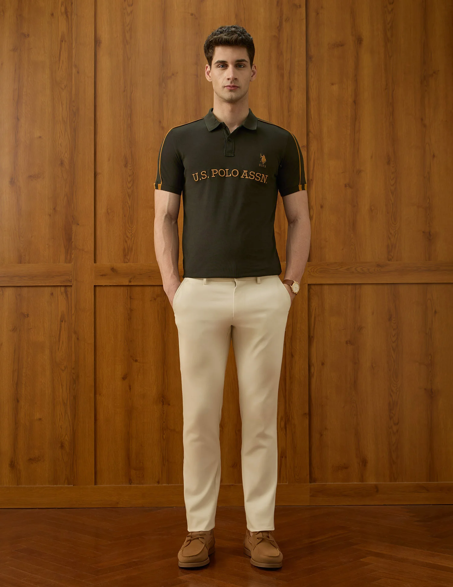Brand Embroidered Equestrian Aisle Theater Polo Shirt - Image 3