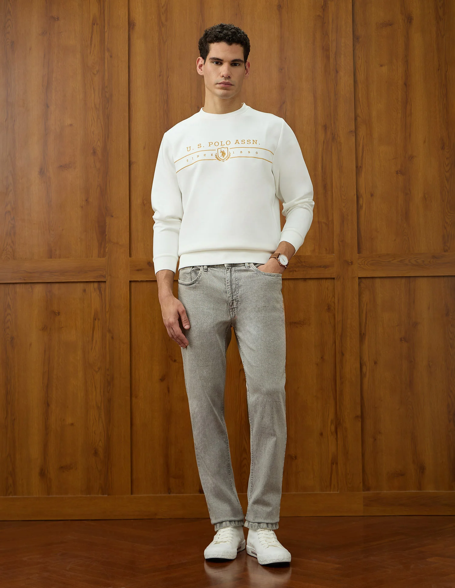 Brand Embroidered Equestrian Aisle Theater Sweatshirt - Image 3