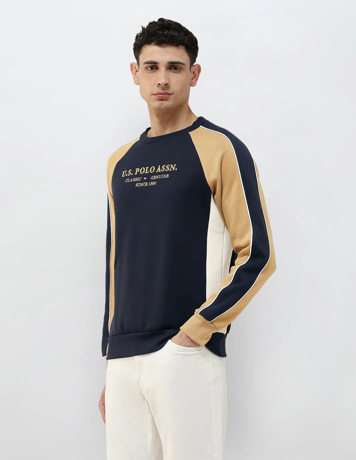 Brand Embroidered Regular Fit Sweatshirt - Image 4