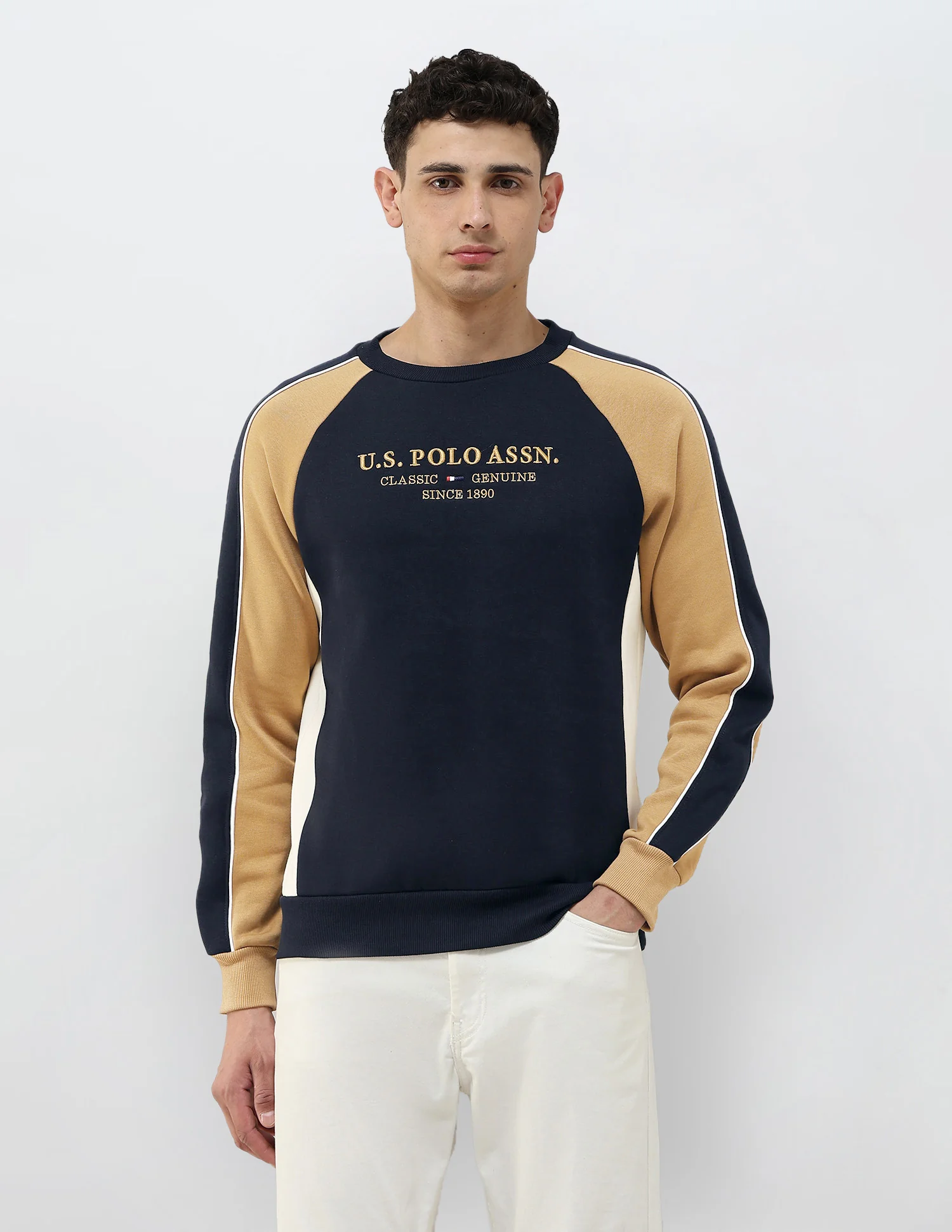 Brand Embroidered Regular Fit Sweatshirt - Image 6