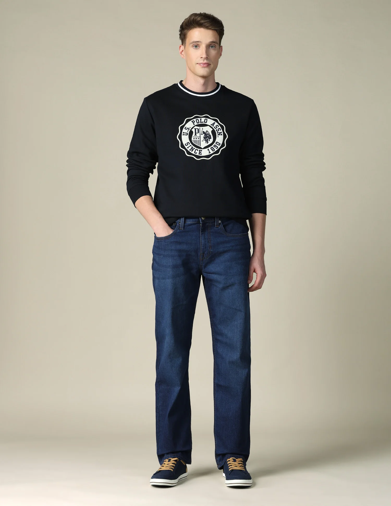 Brand Embroidered Regular Fit Sweatshirt - Image 3