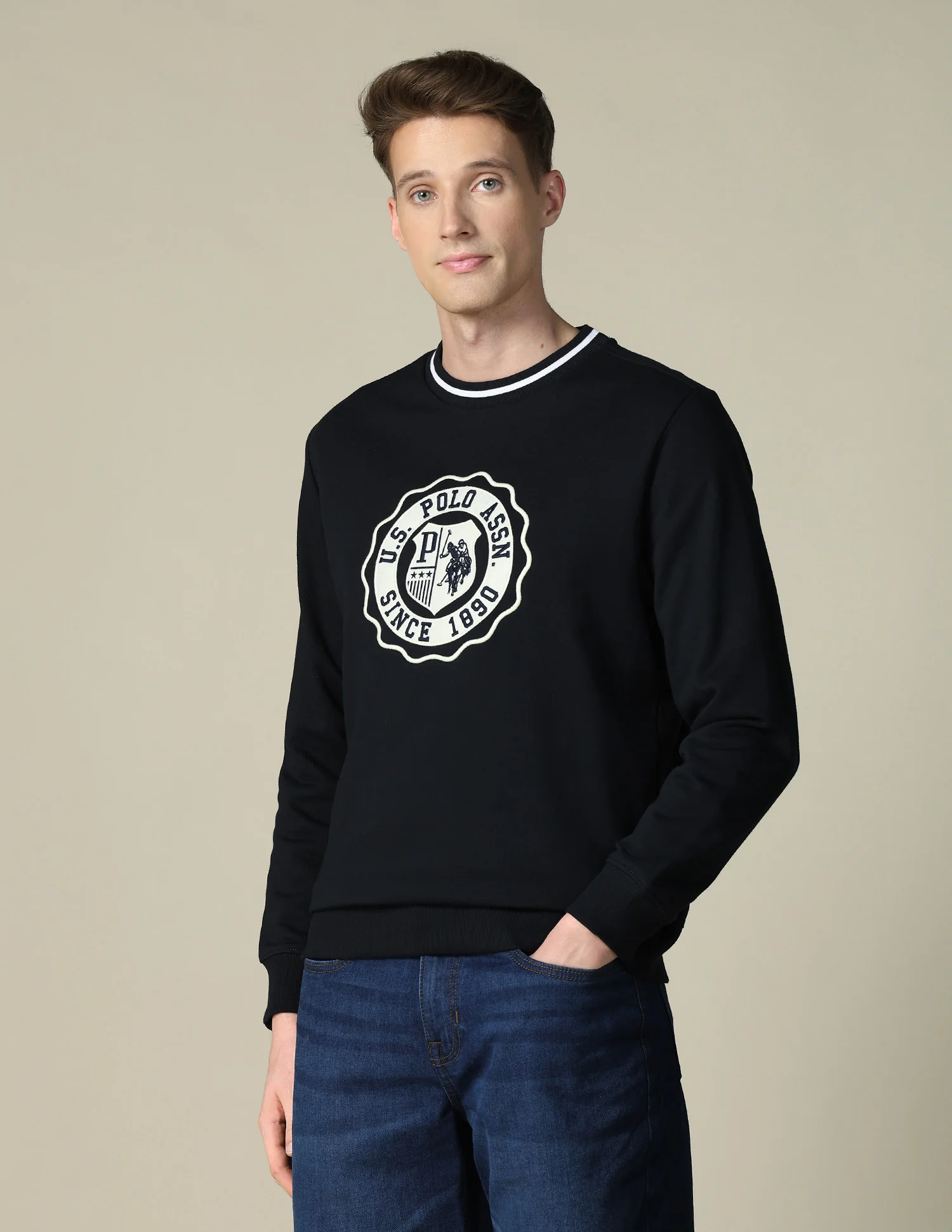 Brand Embroidered Regular Fit Sweatshirt - Image 4