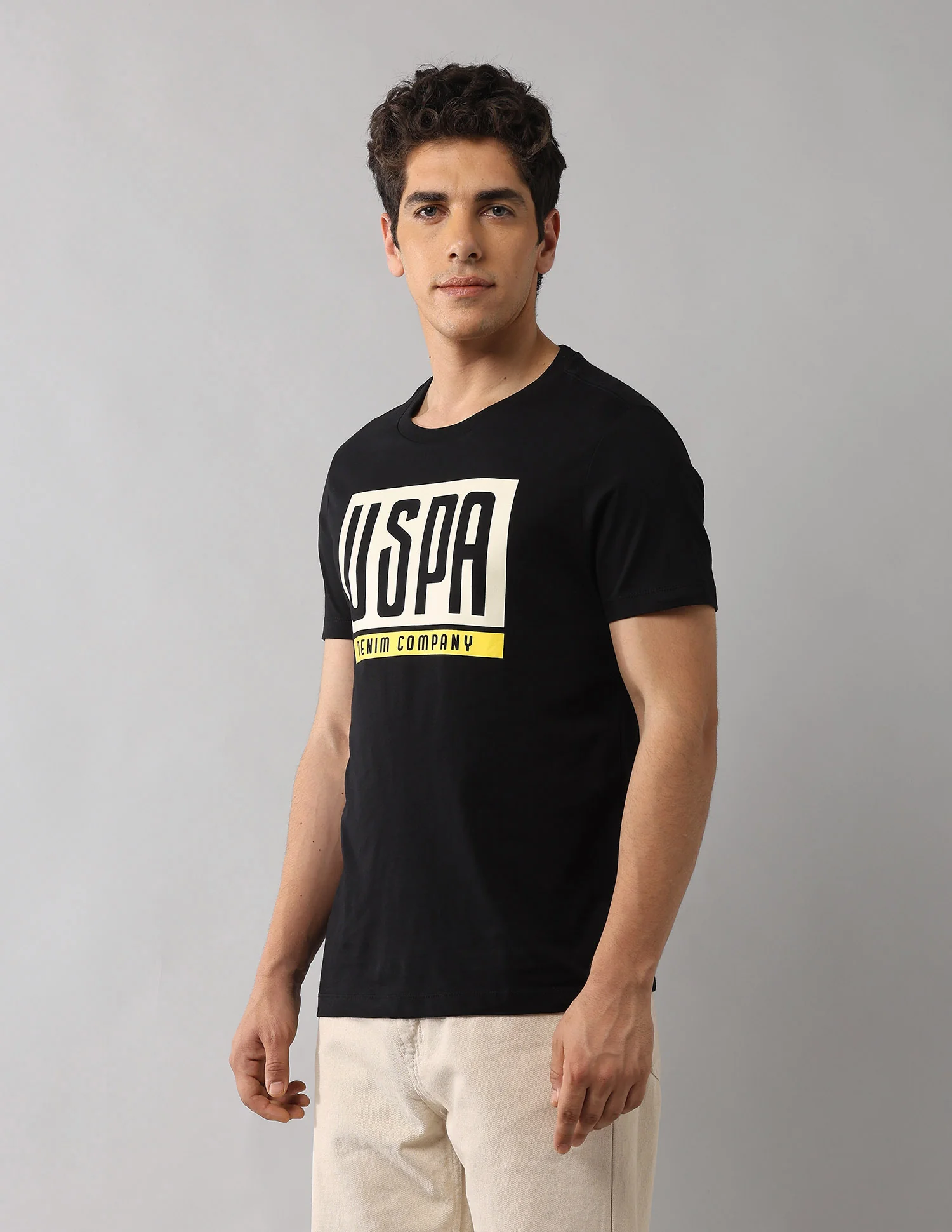 Brand Printed Americana T-Shirt - Image 4