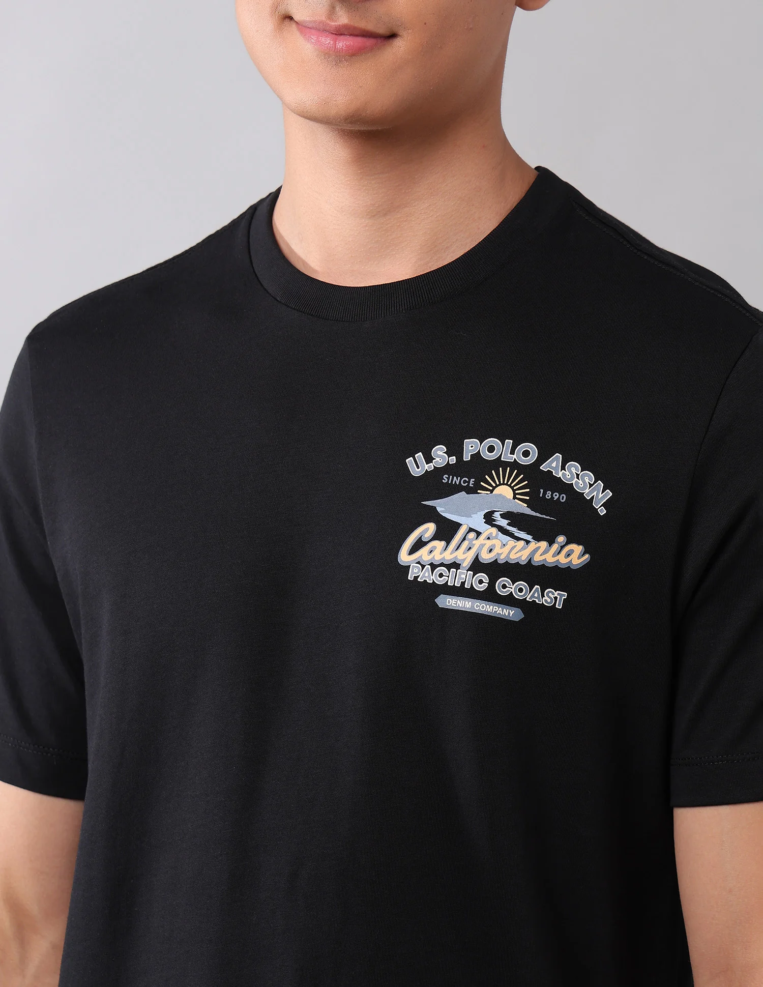 Brand Printed Muscle Fit T-Shirt - Image 7