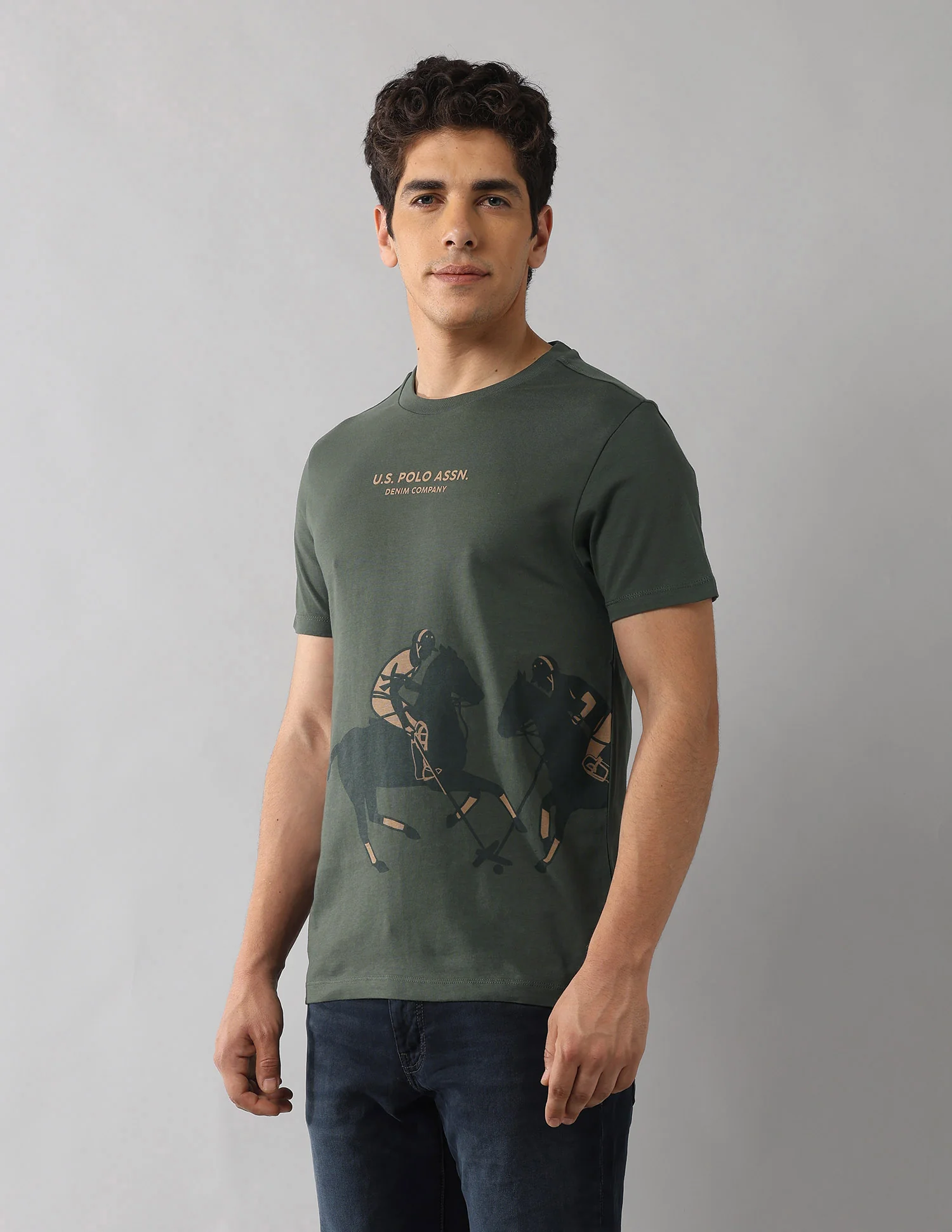 Brand Printed Outdoor T-Shirt - Image 4
