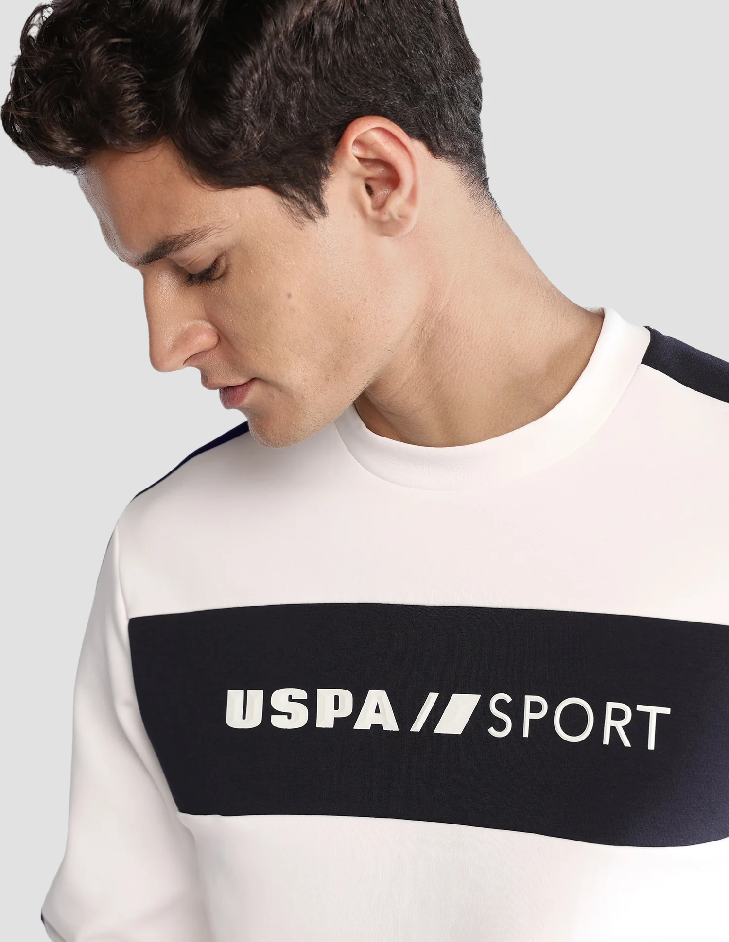 Brand Printed Regular Fit Active Sweatshirt - Image 7