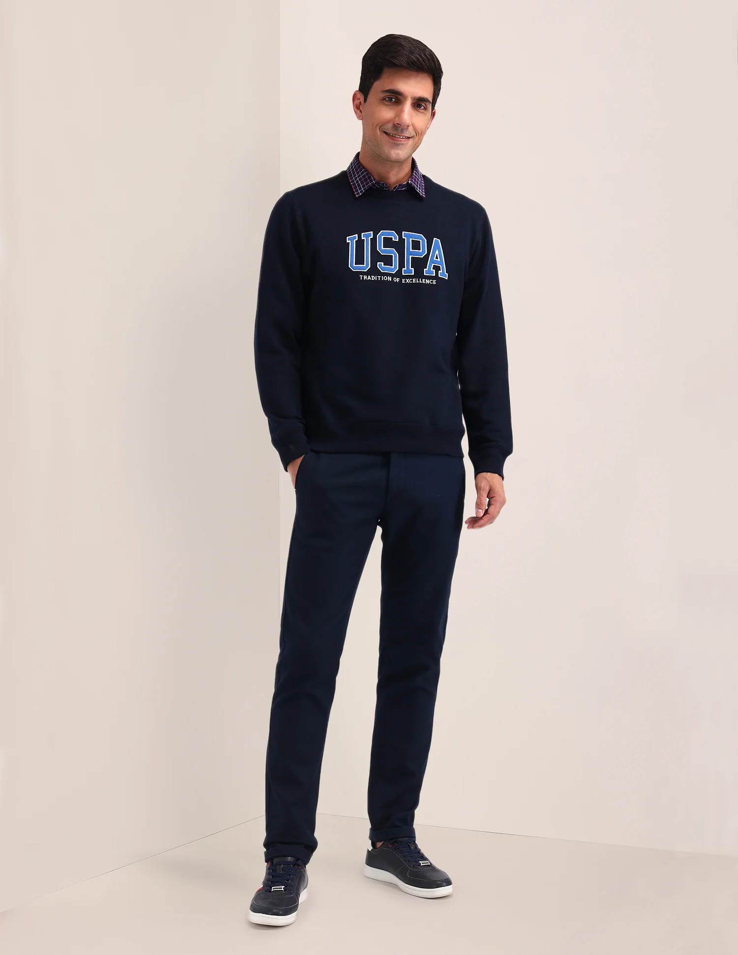 Brand Printed Regular Fit Sweatshirt - Image 3