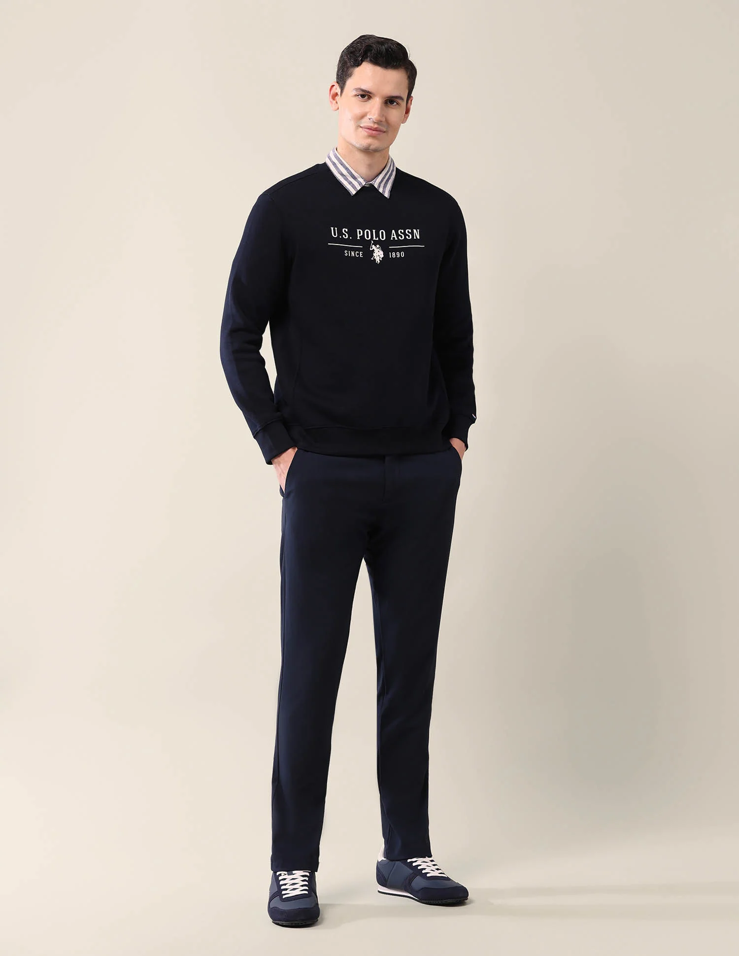 Brand Printed Regular Fit Sweatshirt - Image 3