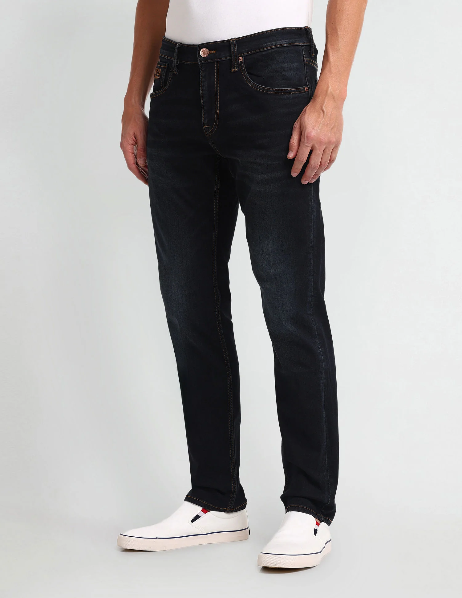 Brandon Slim Tapered Blue Jeans - Image 4