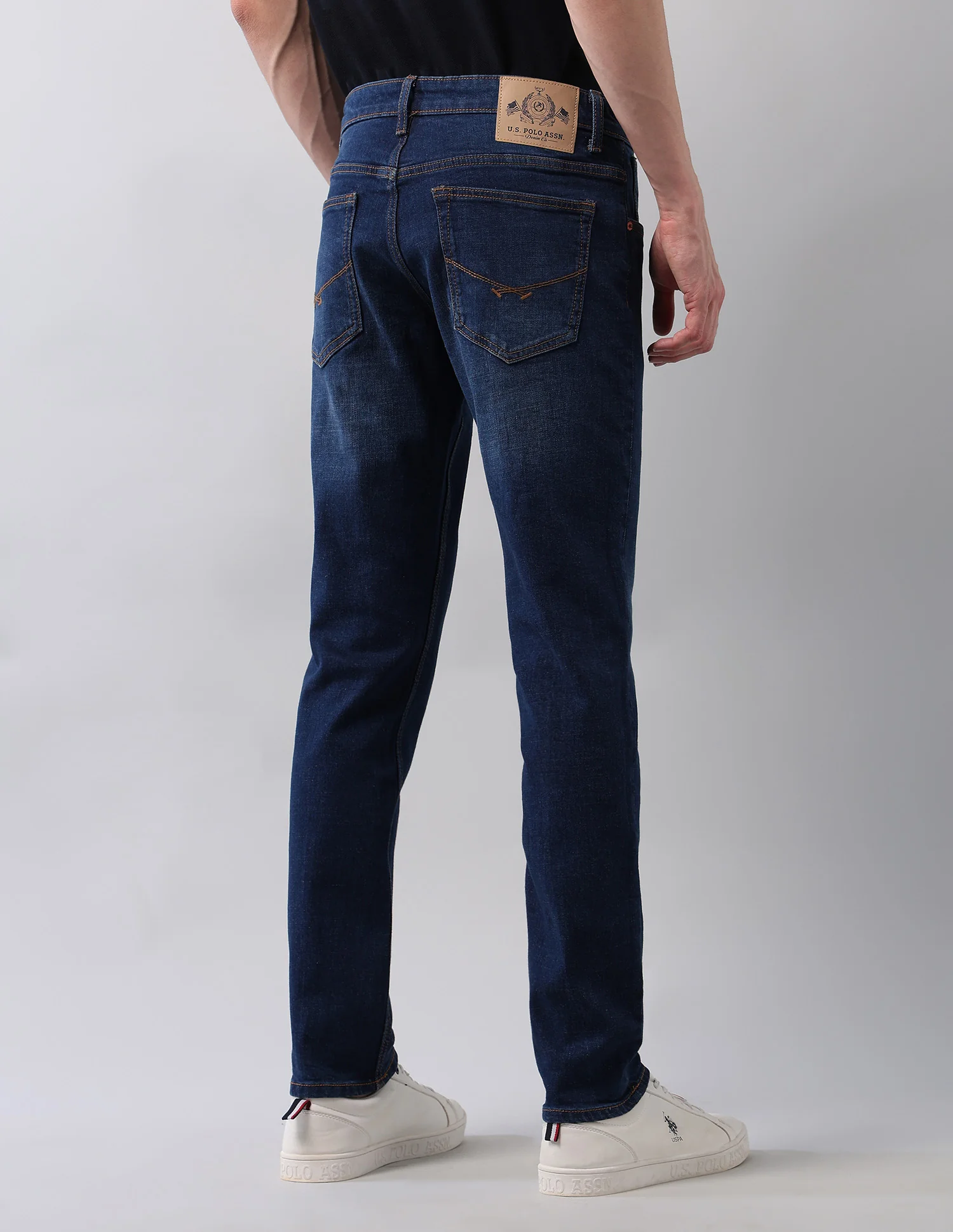Brandon Slim Tapered Fit Blue Jeans - Image 5