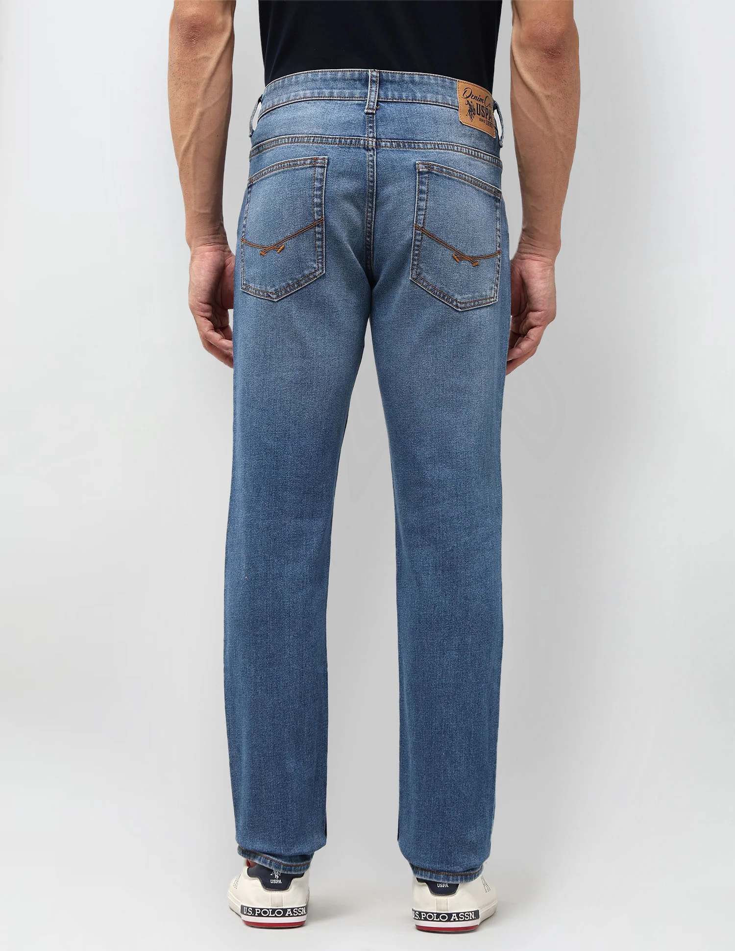 Brandon Slim Tapered Fit Blue Jeans - Image 5