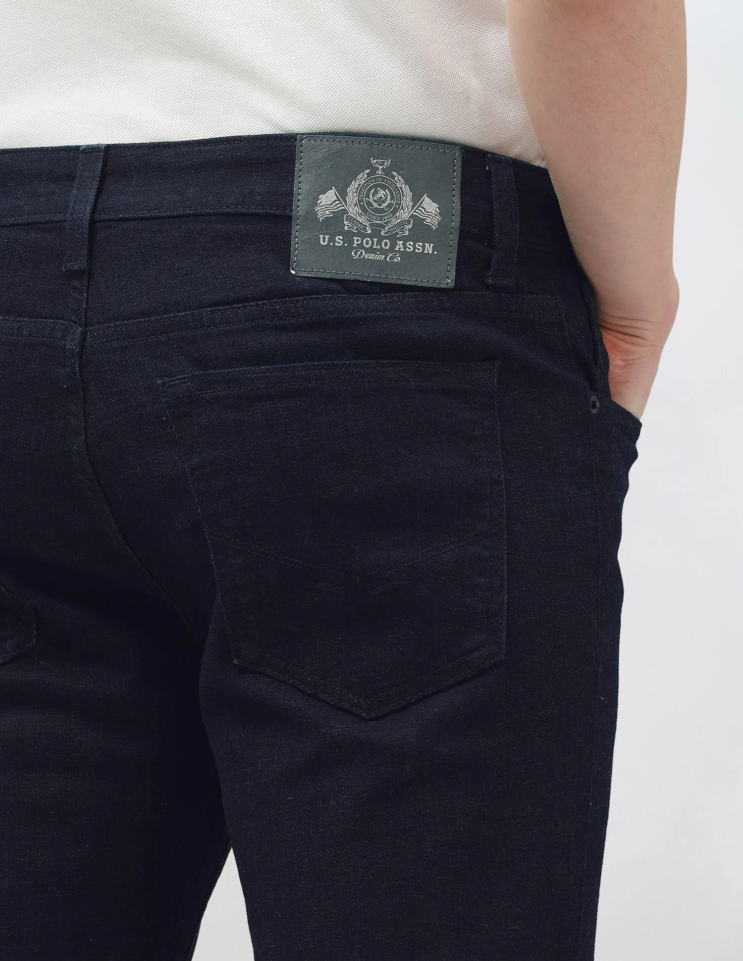 Brandon Slim Tapered Fit Blue Jeans - Image 8