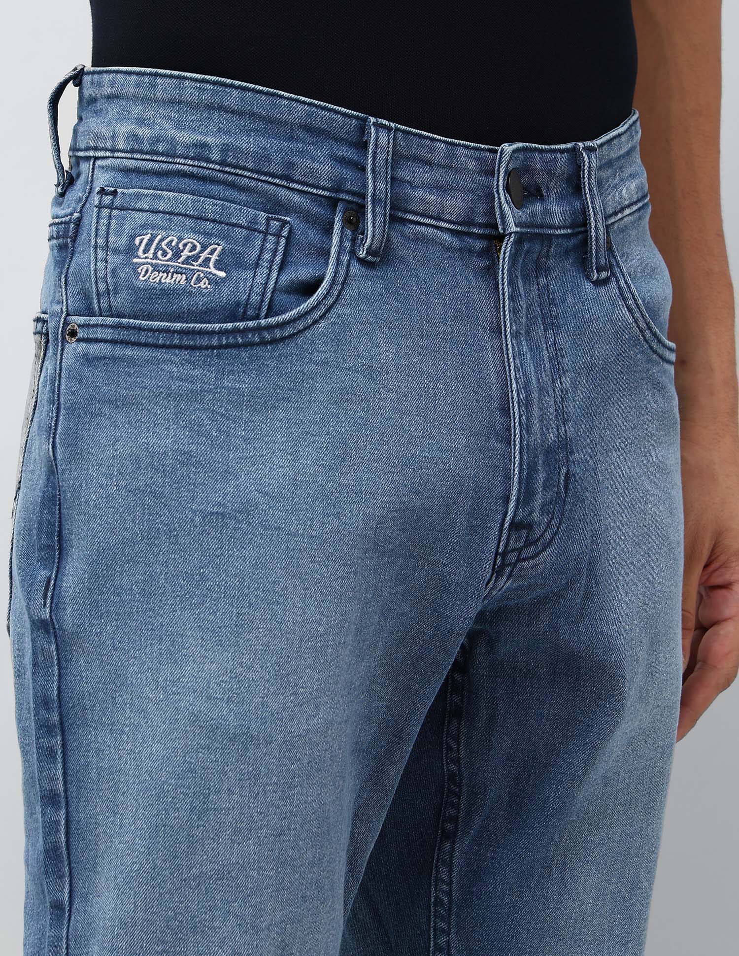 Brandon Slim Tapered Fit Blue Jeans - Image 7