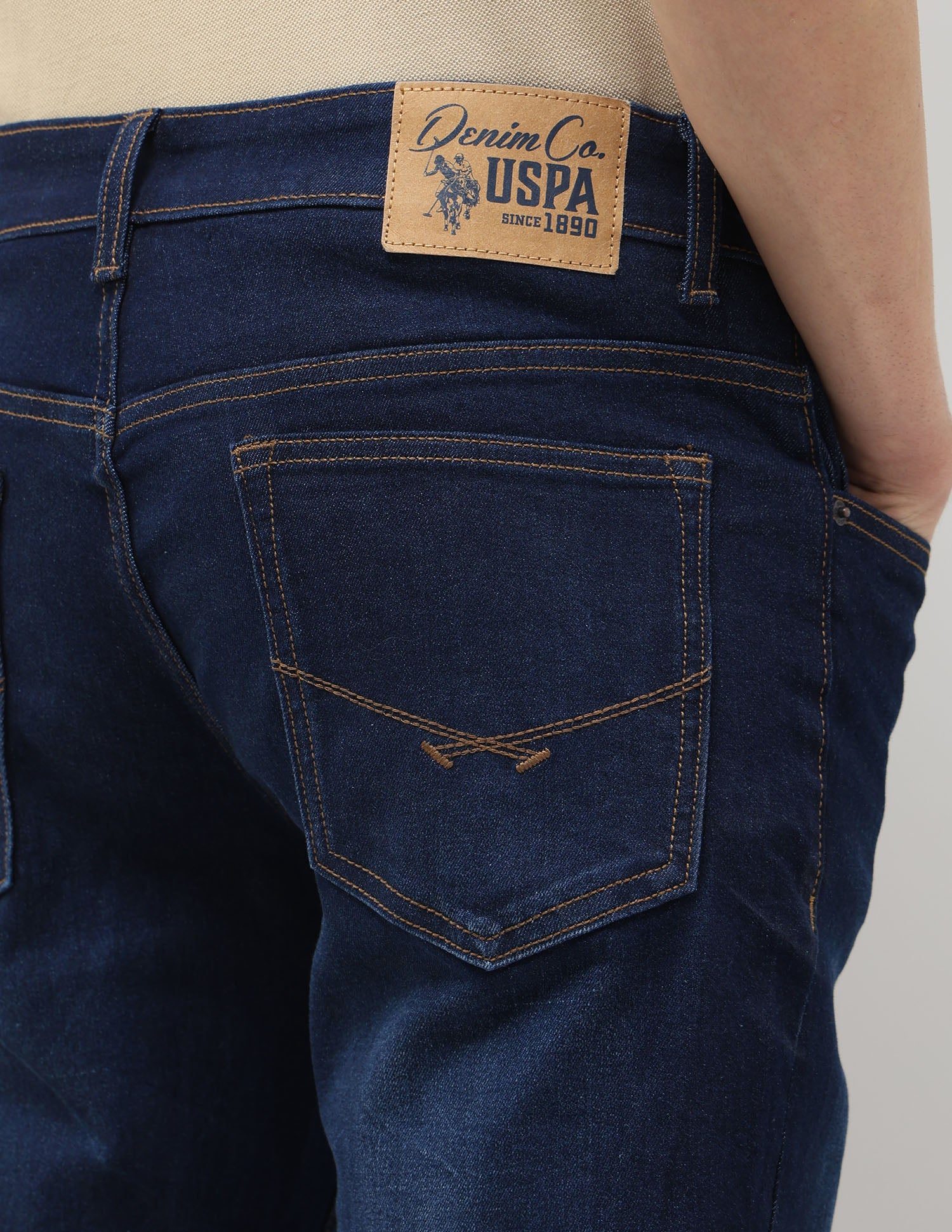 Brandon Slim Tapered Fit Blue Jeans - Image 8