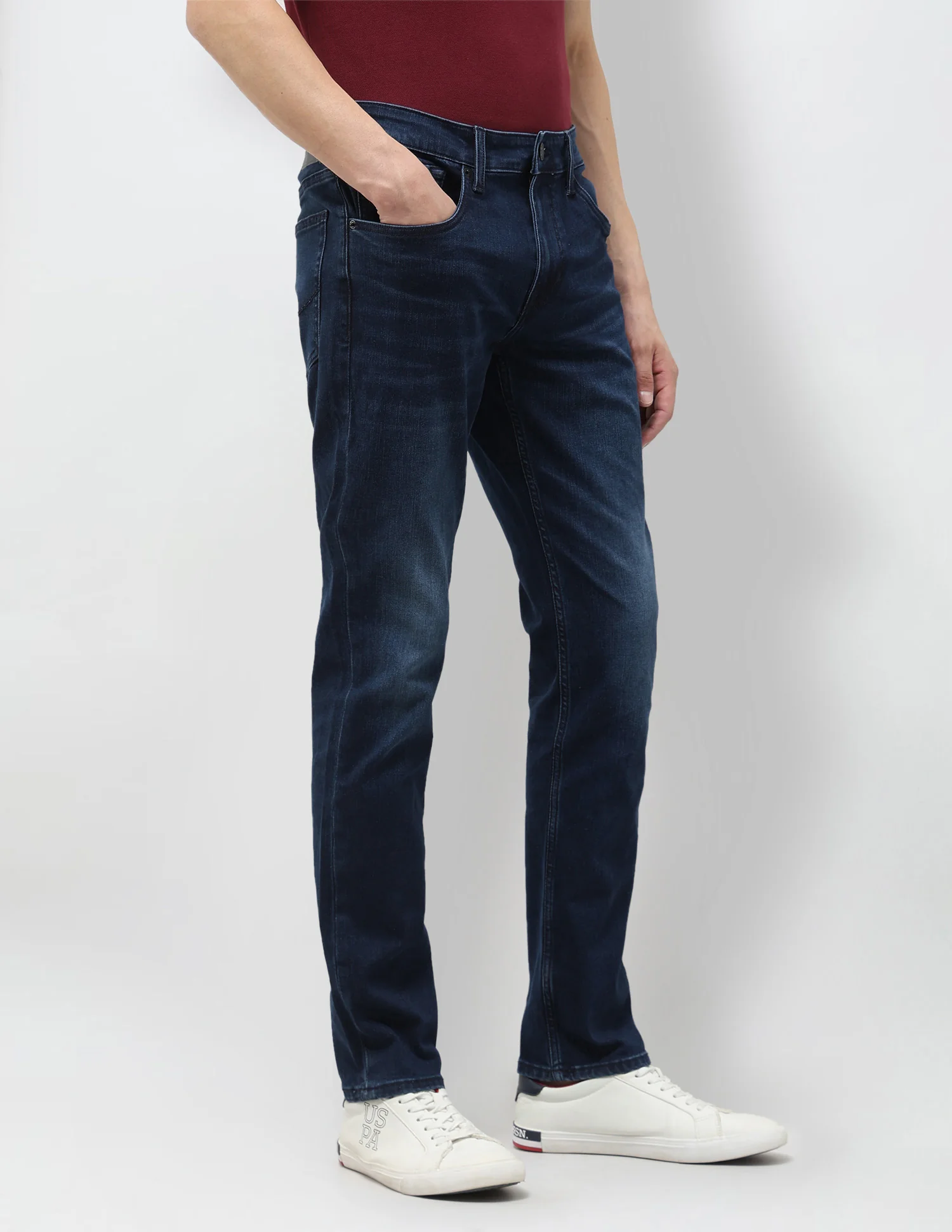 Brandon Slim Tapered Fit Blue Jeans - Image 4