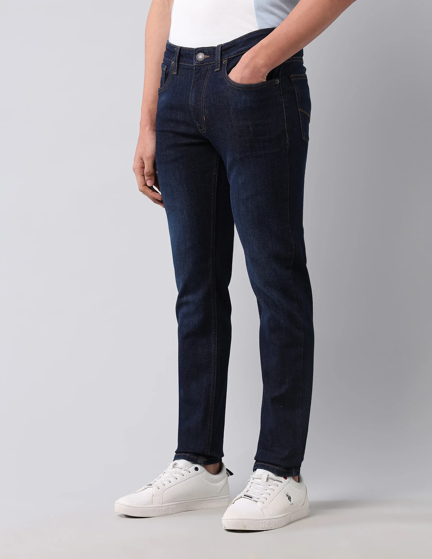 Brandon Slim Tapered Fit Blue Jeans - Image 4