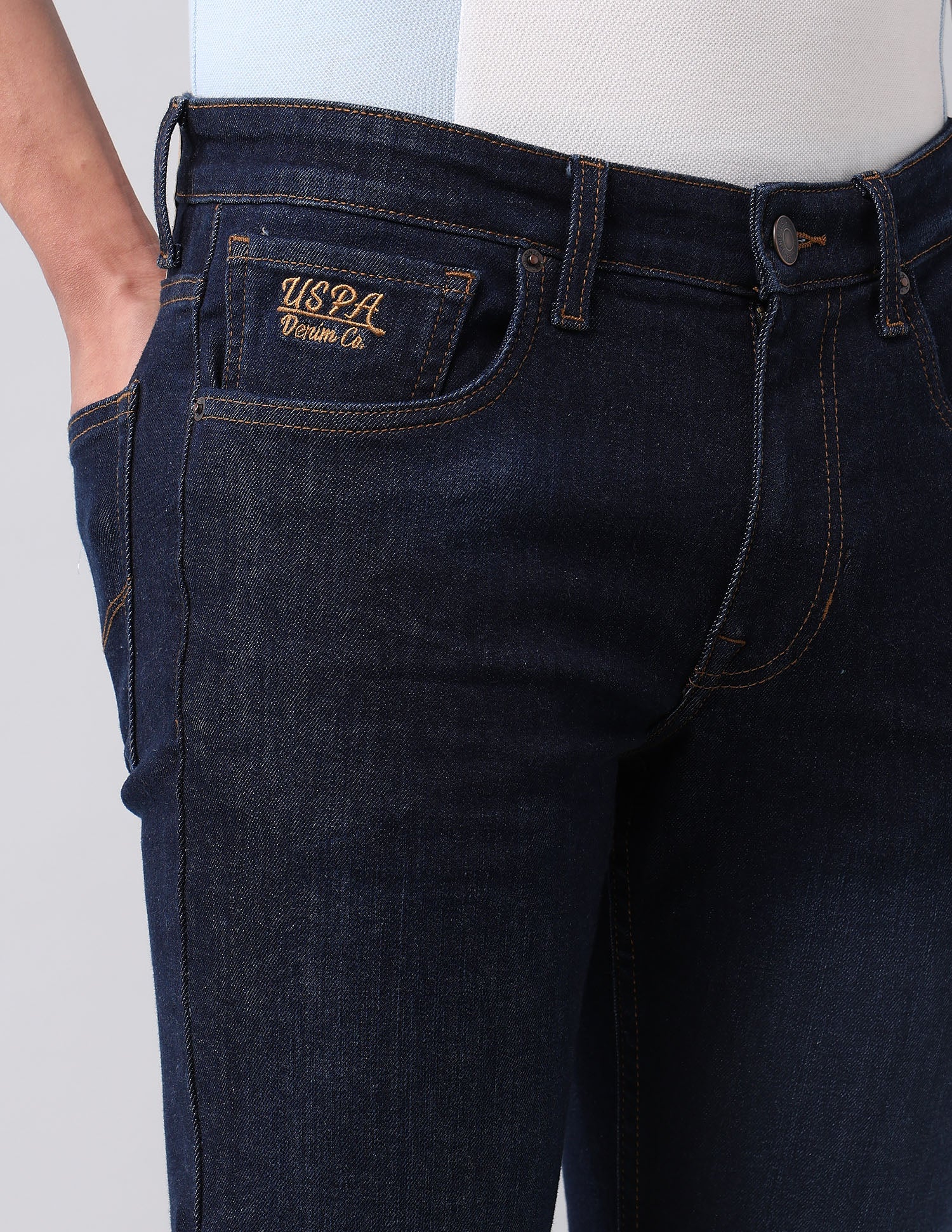 Brandon Slim Tapered Fit Blue Jeans - Image 7