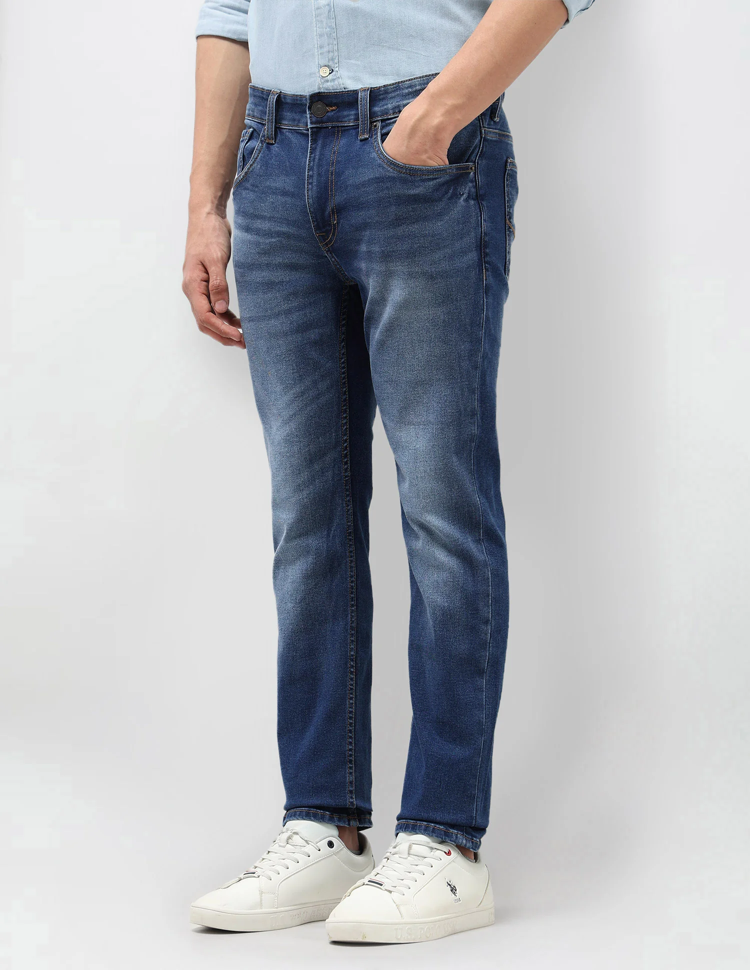 Brandon Slim Tapered Fit Blue Jeans - Image 4