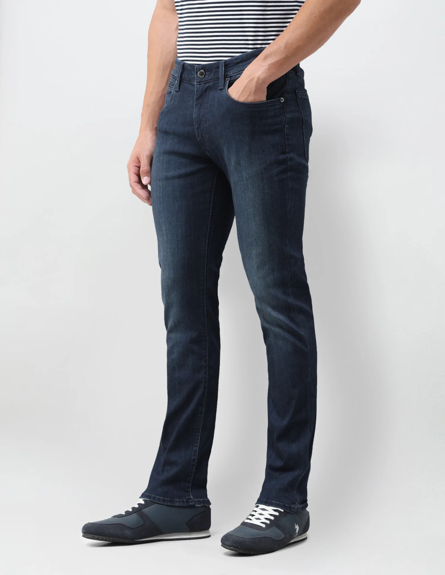 Brandon Slim Tapered Fit Blue Jeans - Image 4