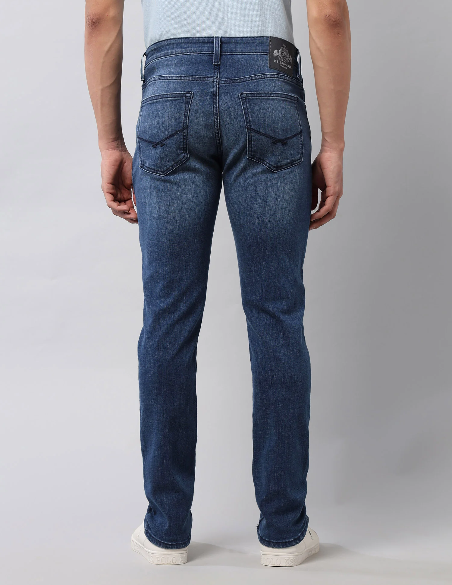 Brandon Slim Tapered Fit Blue Jeans - Image 5