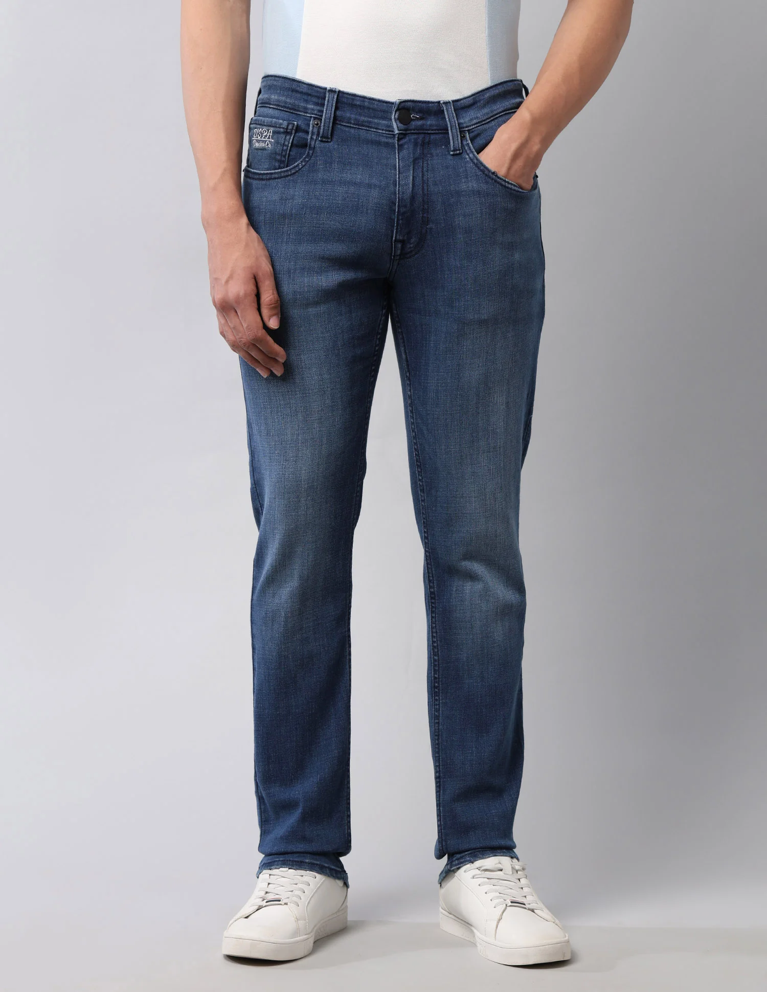 Brandon Slim Tapered Fit Blue Jeans - Image 6