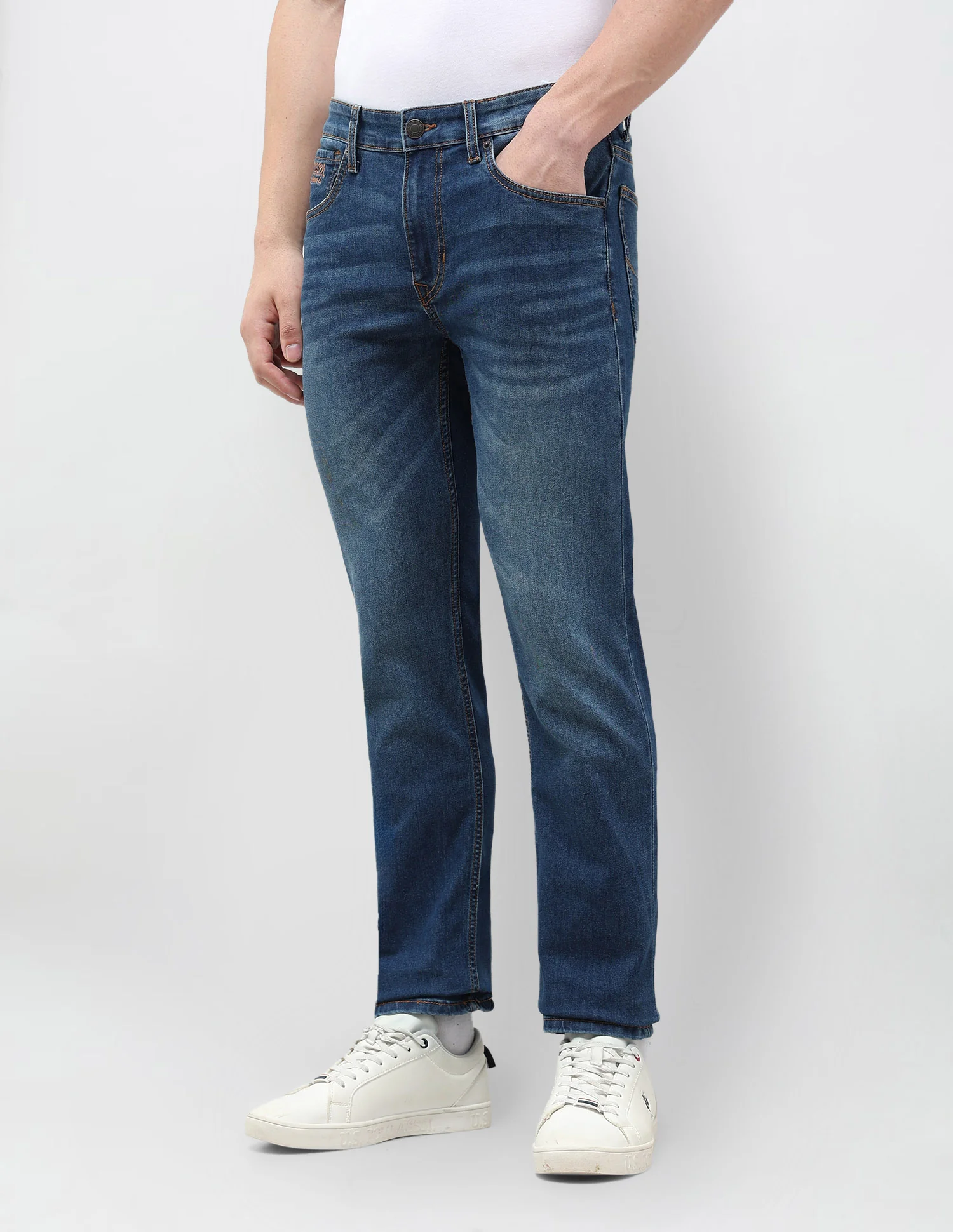 Brandon Slim Tapered Fit Blue Jeans - Image 4