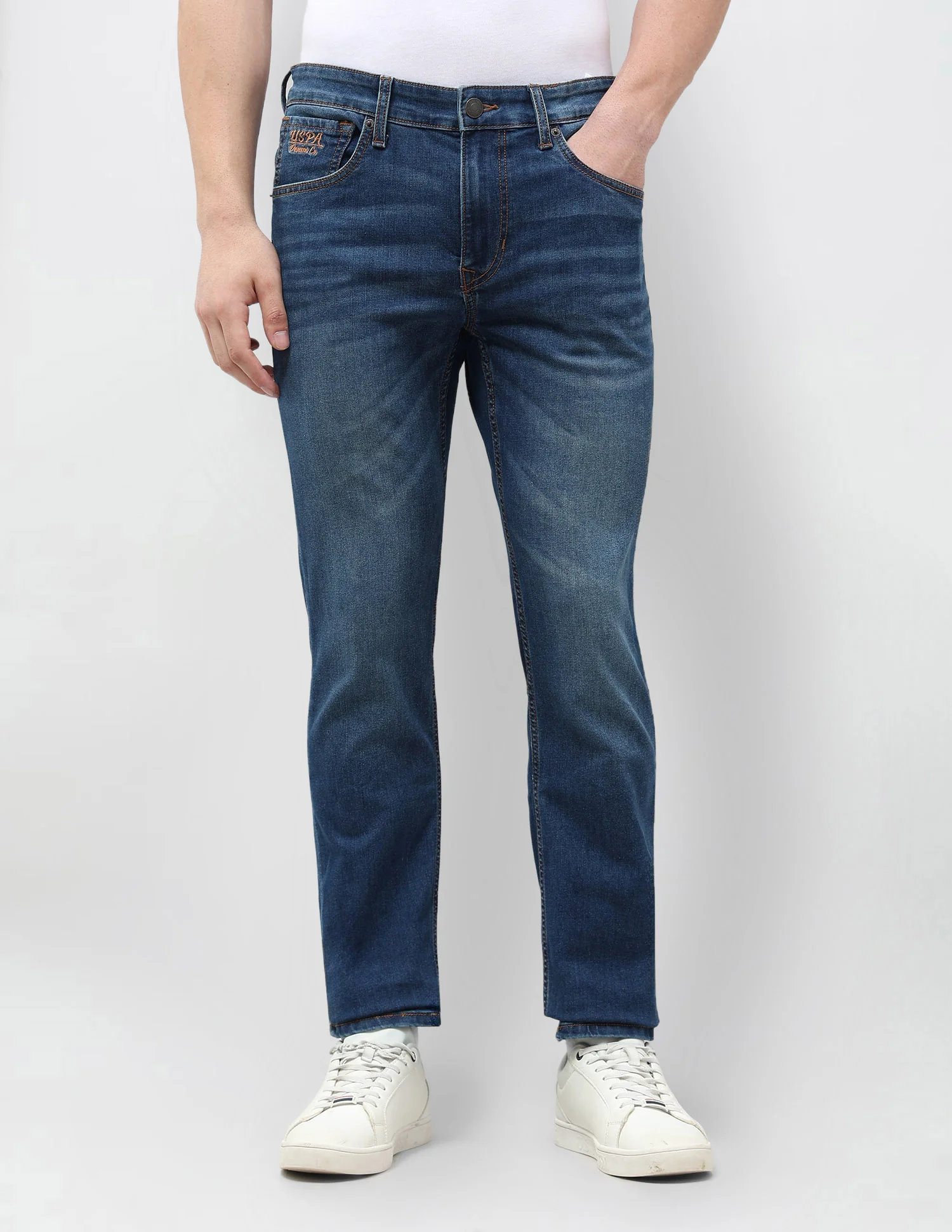 Brandon Slim Tapered Fit Blue Jeans - Image 6