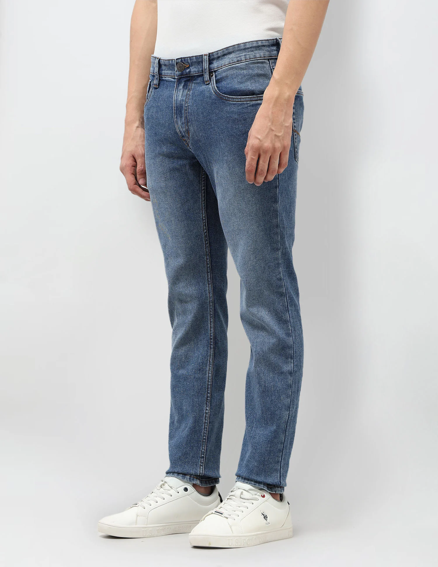 Brandon Slim Tapered Fit Blue Jeans - Image 4