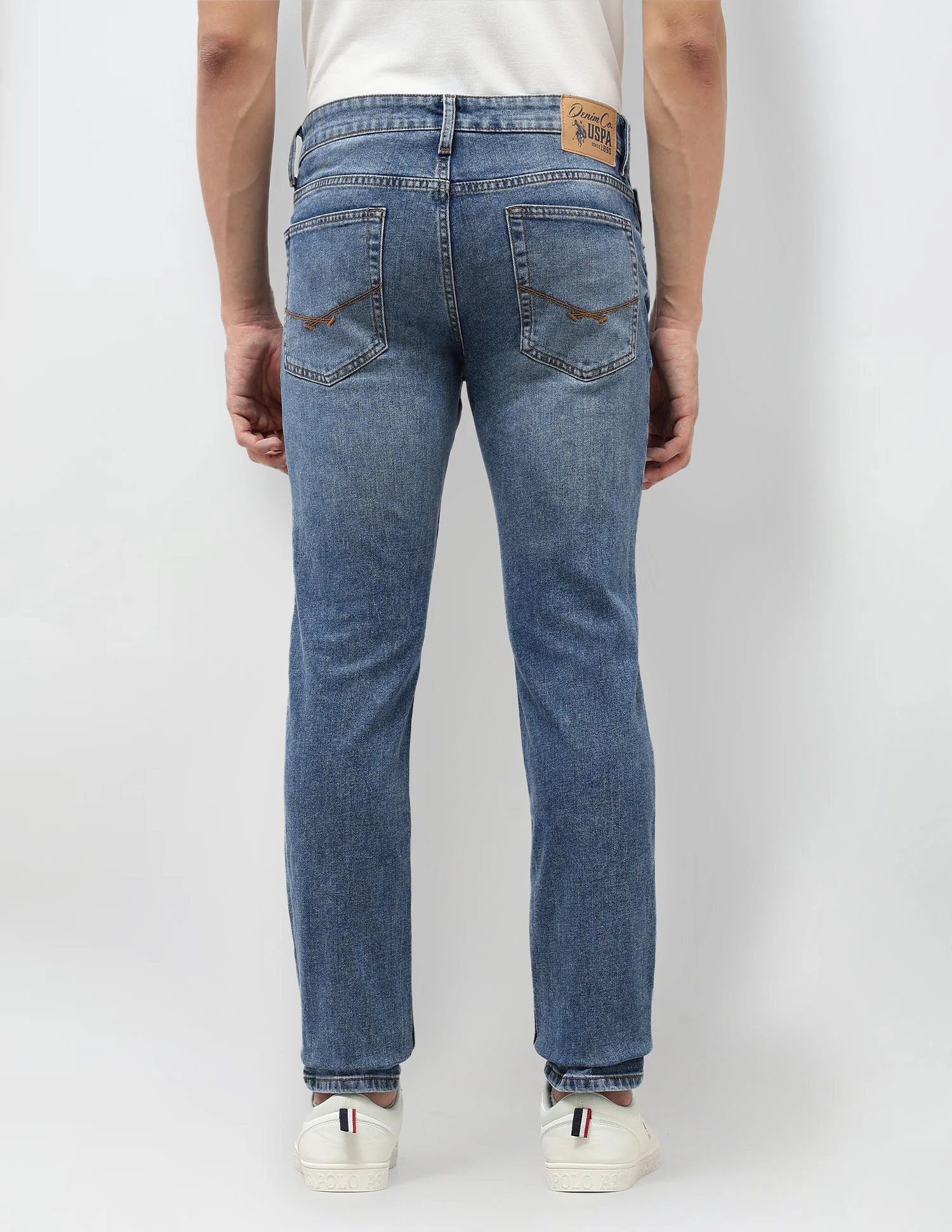 Brandon Slim Tapered Fit Blue Jeans - Image 5