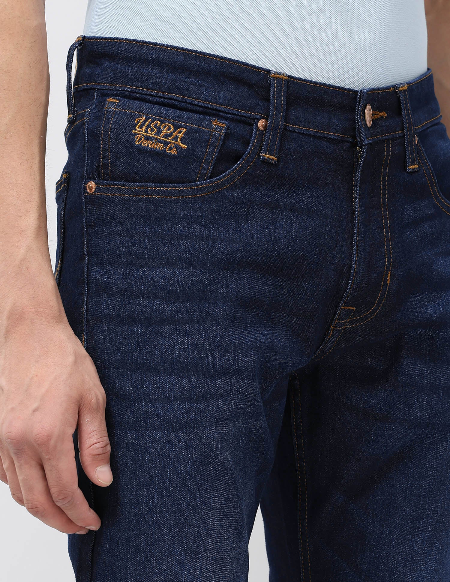 Brandon Slim Tapered Fit Blue Jeans - Image 7