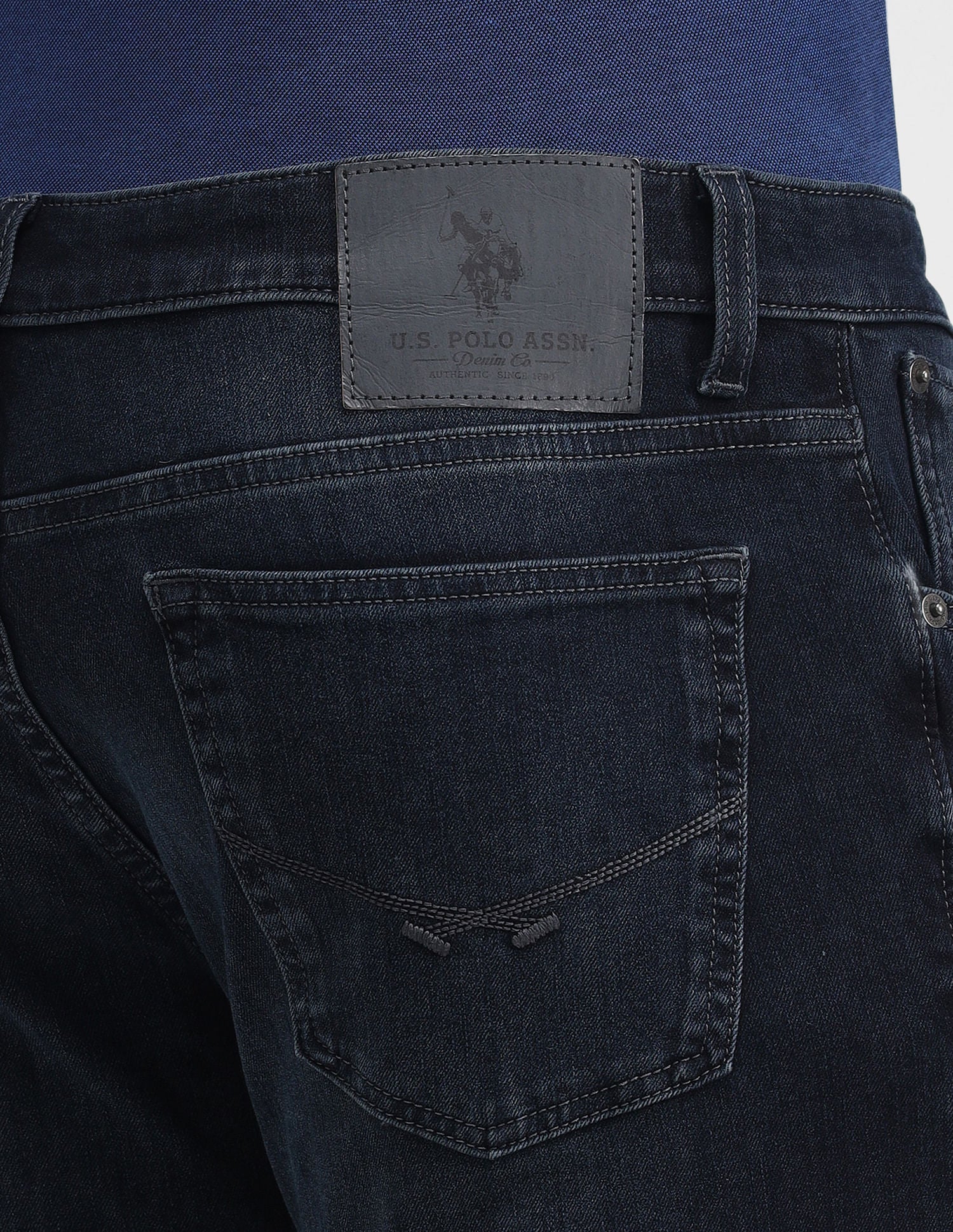 Brandon Slim Tapered Fit Blue Jeans - Image 7