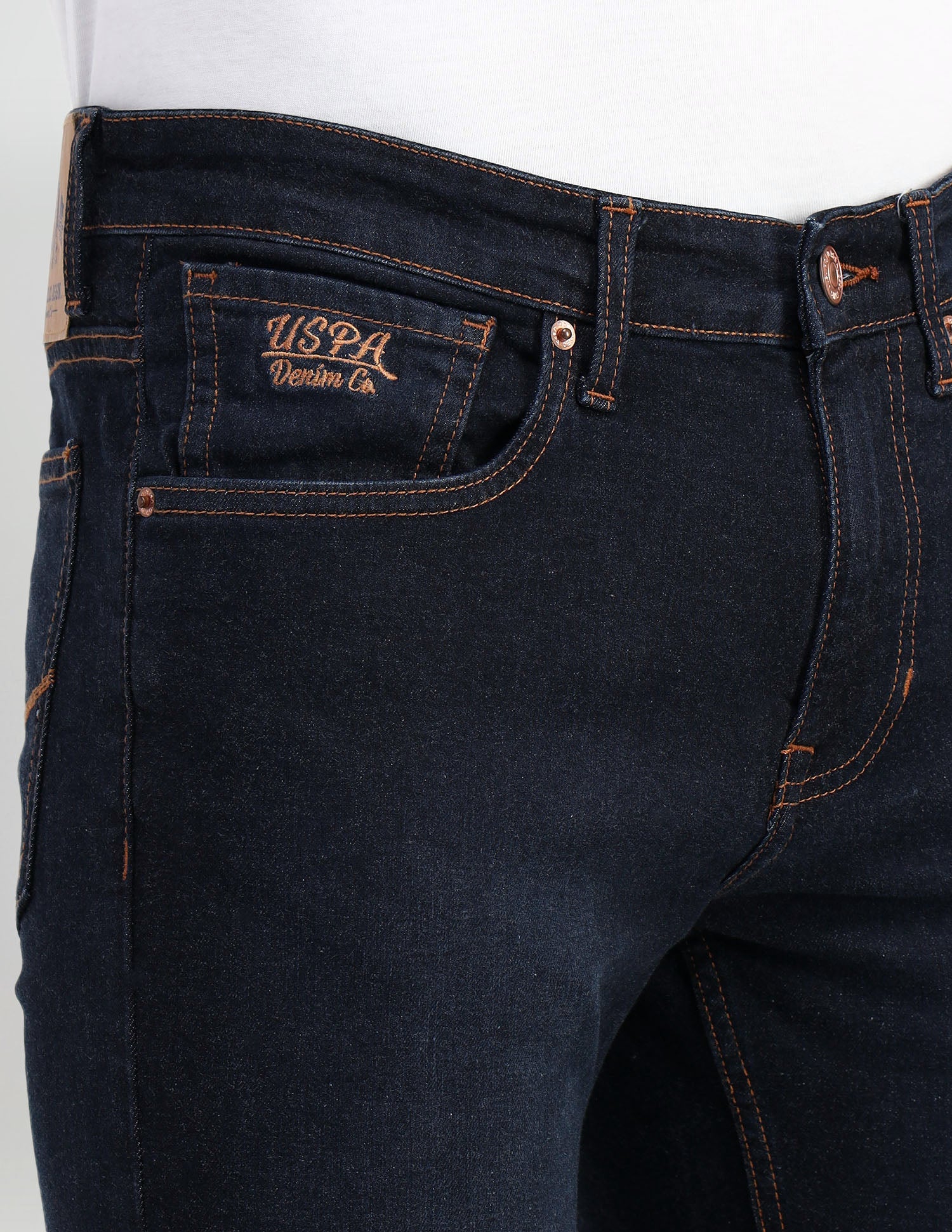 Brandon Slim Tapered Fit Blue Jeans - Image 8