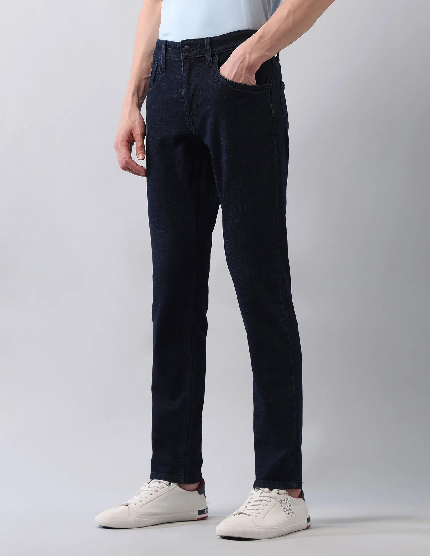 Brandon Slim Tapered Fit Blue Jeans - Image 4
