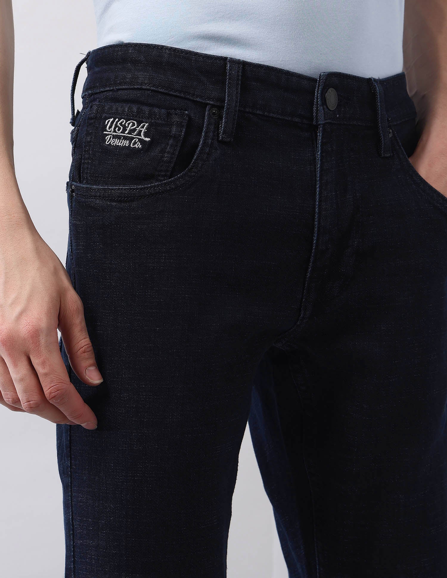Brandon Slim Tapered Fit Blue Jeans - Image 7