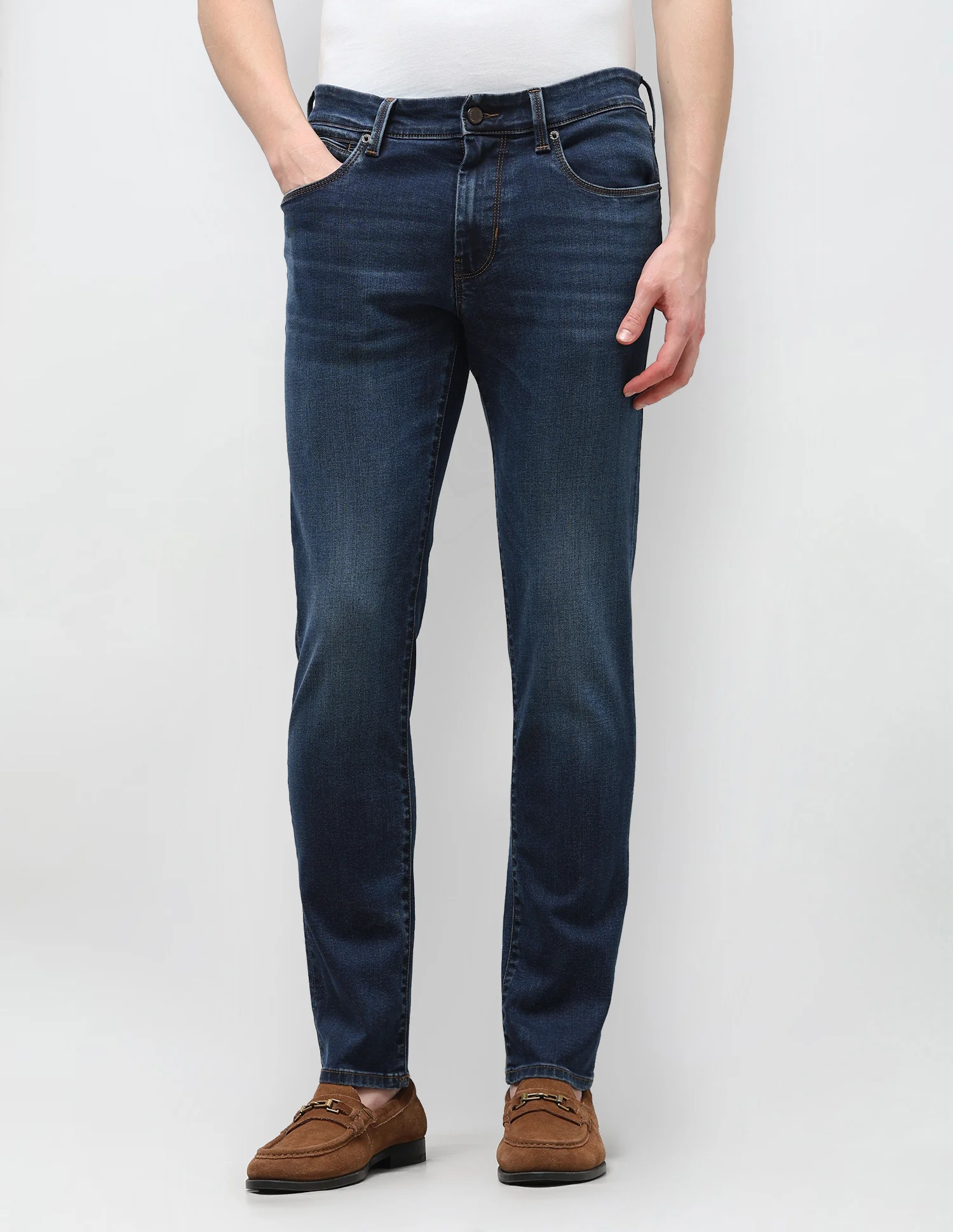 Brandon Slim Tapered Fit Blue Jeans - Image 6