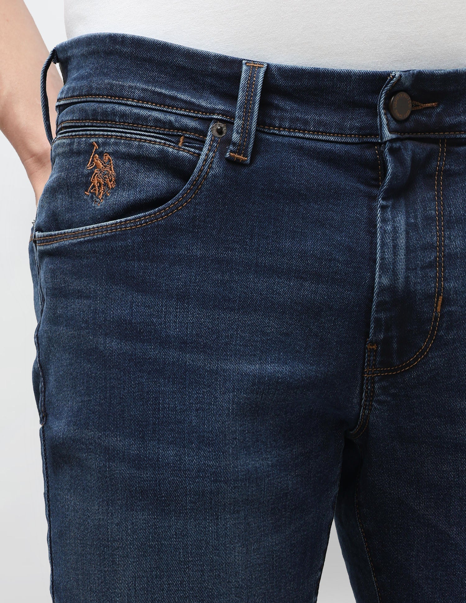Brandon Slim Tapered Fit Blue Jeans - Image 7