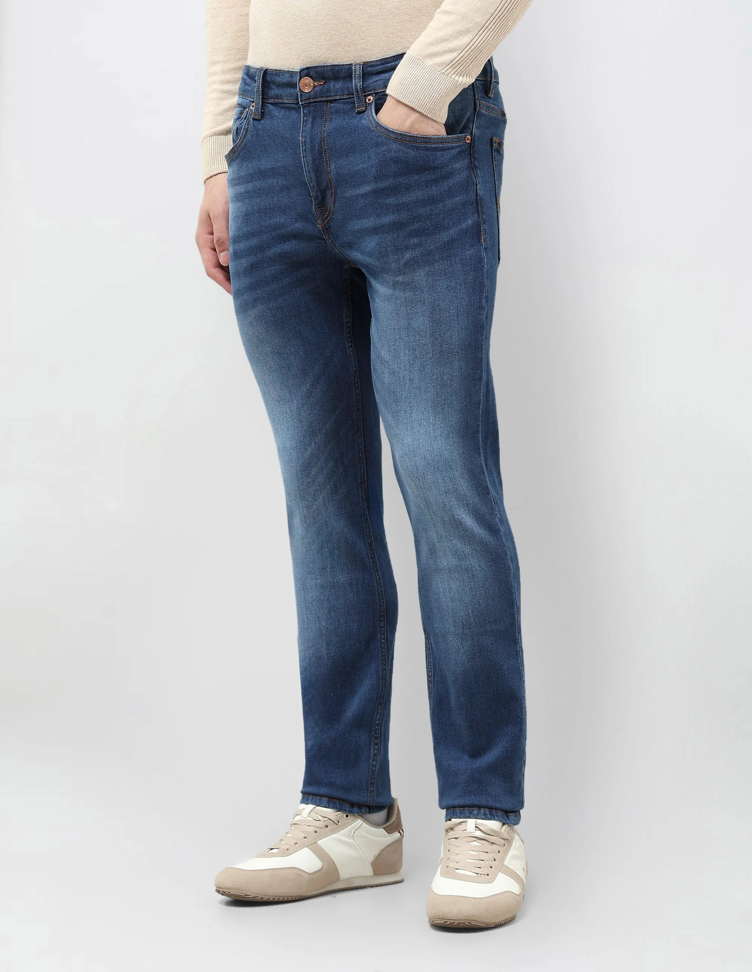Brandon Slim Tapered Fit Blue Jeans - Image 4