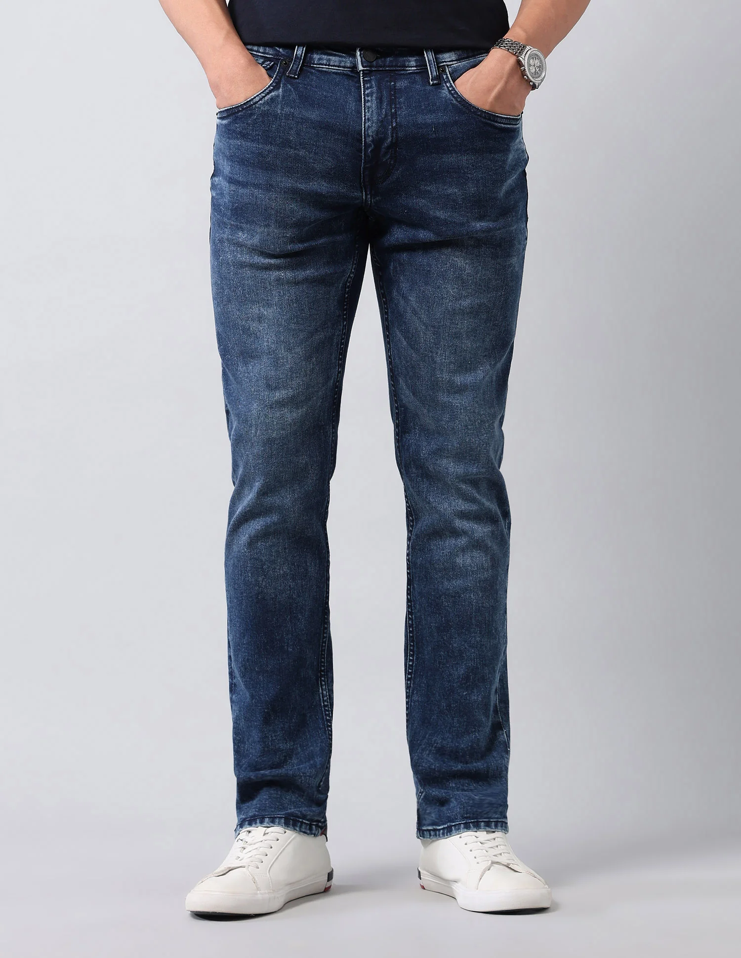 Brandon Slim Tapered Fit Blue Jeans
