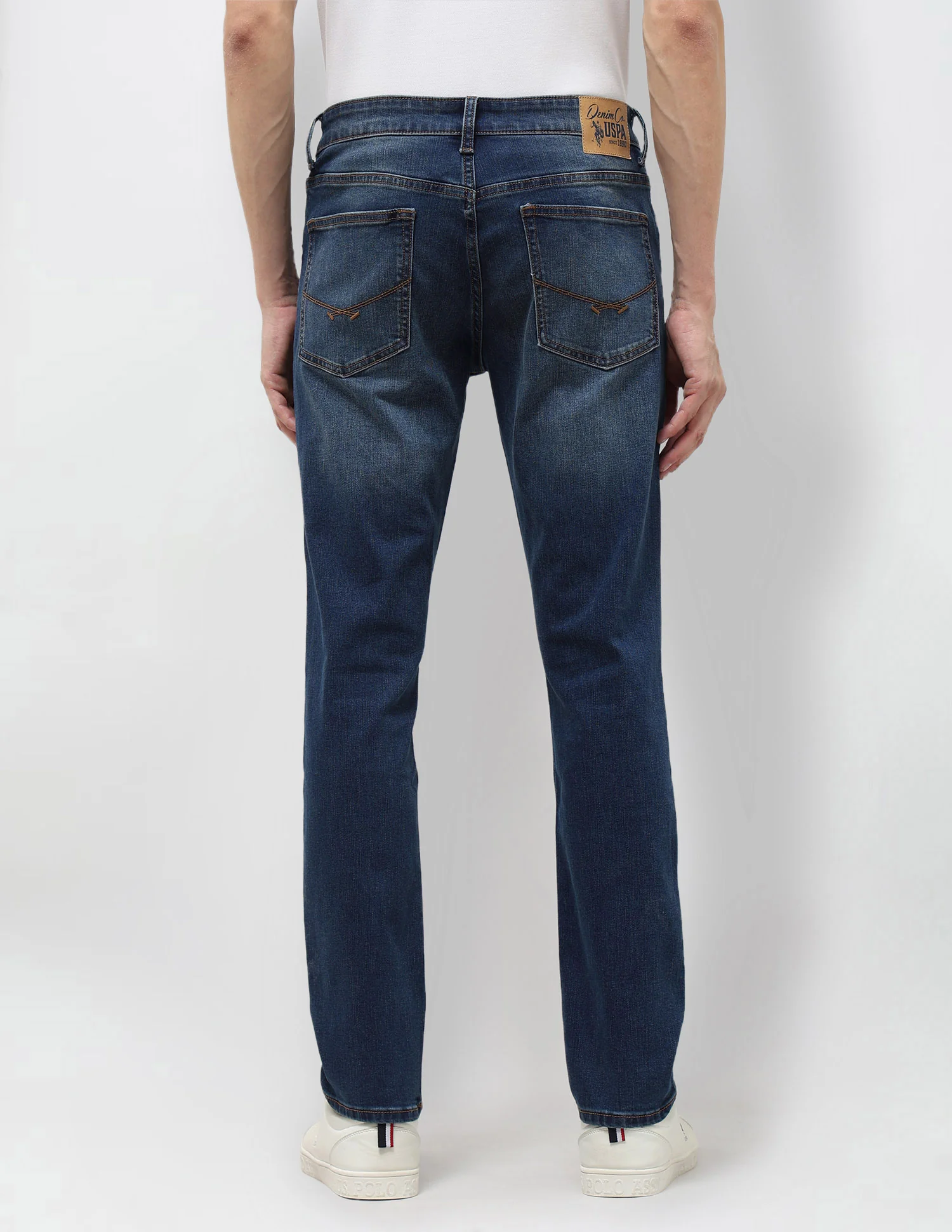 Brandon Slim Tapered Fit Blue Jeans - Image 5