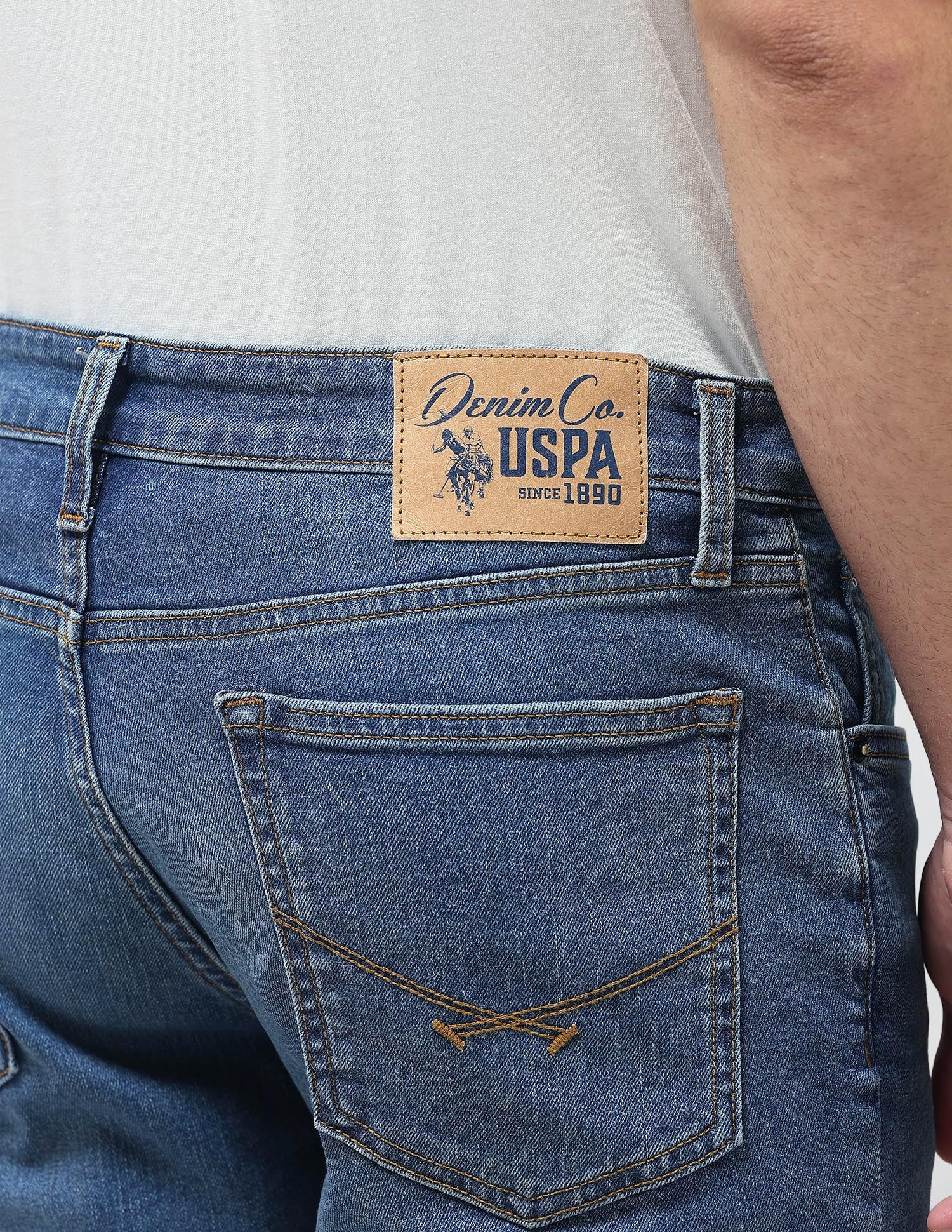 Brandon Slim Tapered Fit Blue Jeans - Image 8